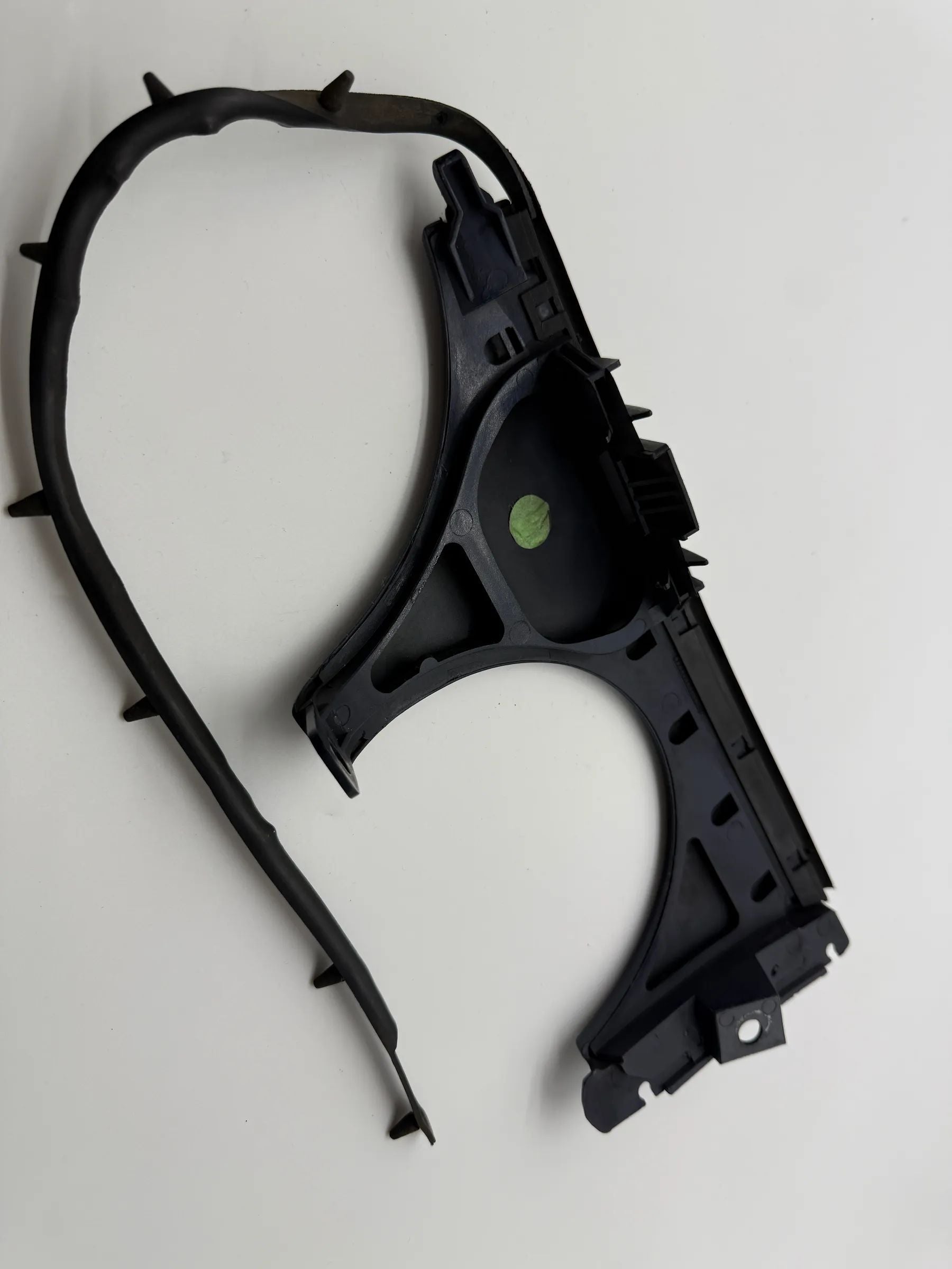 Original Mercedes- Benz E-Klasse Blende Scheinwerfer Rechts Blau A2108200212