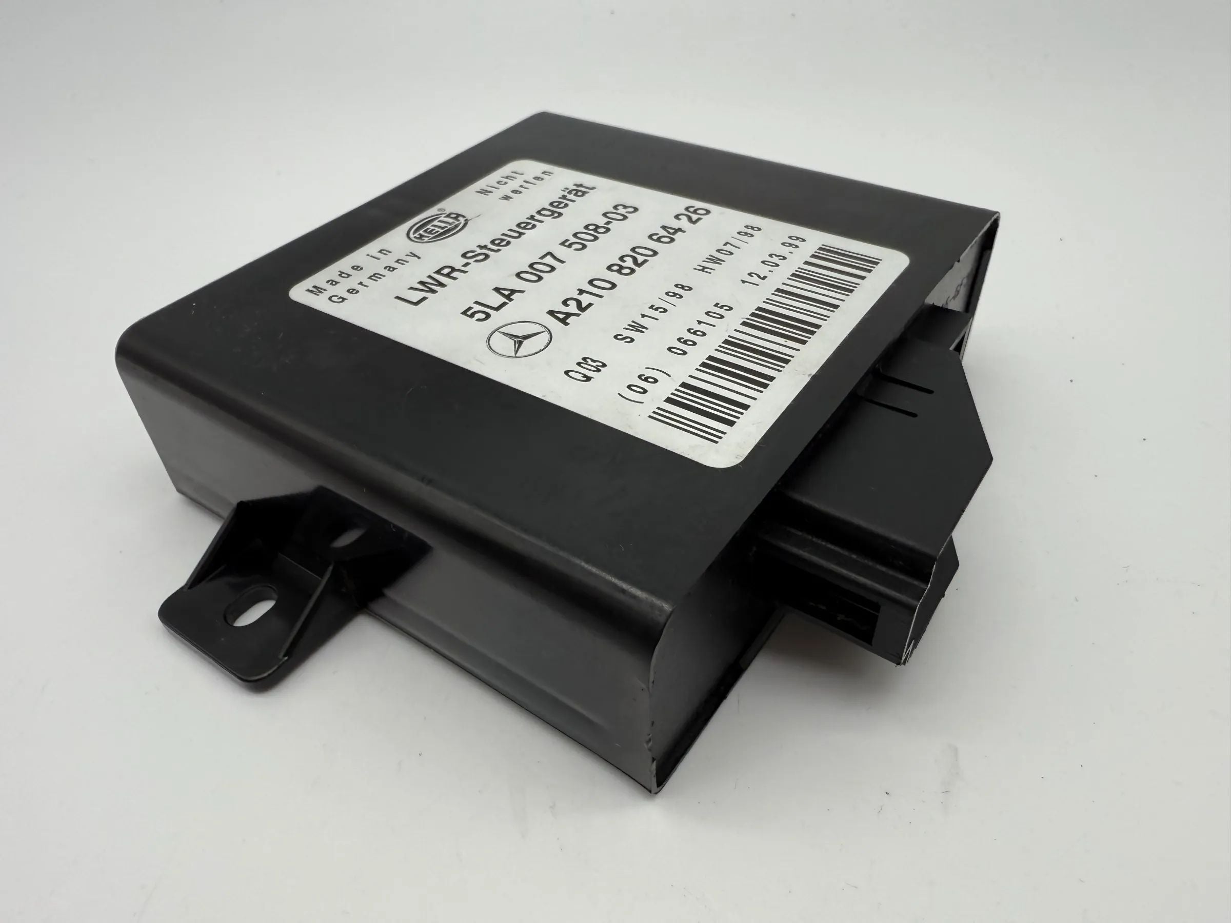 Original Mercedes Benz E-Class + (W208/W210) LWR control unit A2108206426 