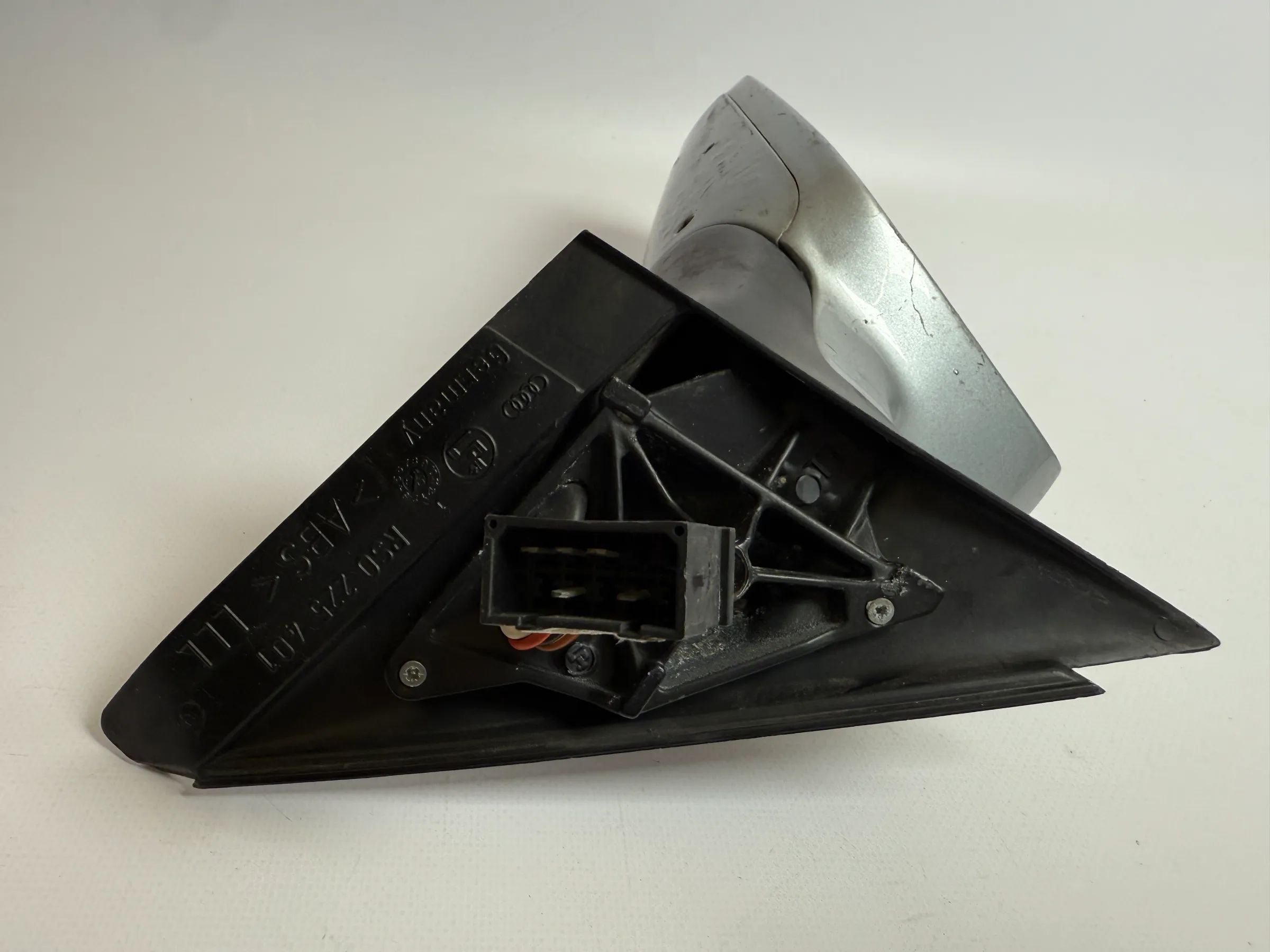 Specchietto Retrovisore Esterno Originale Audi A4 (8D2) Elettrico Sinistro Argento RSO225401