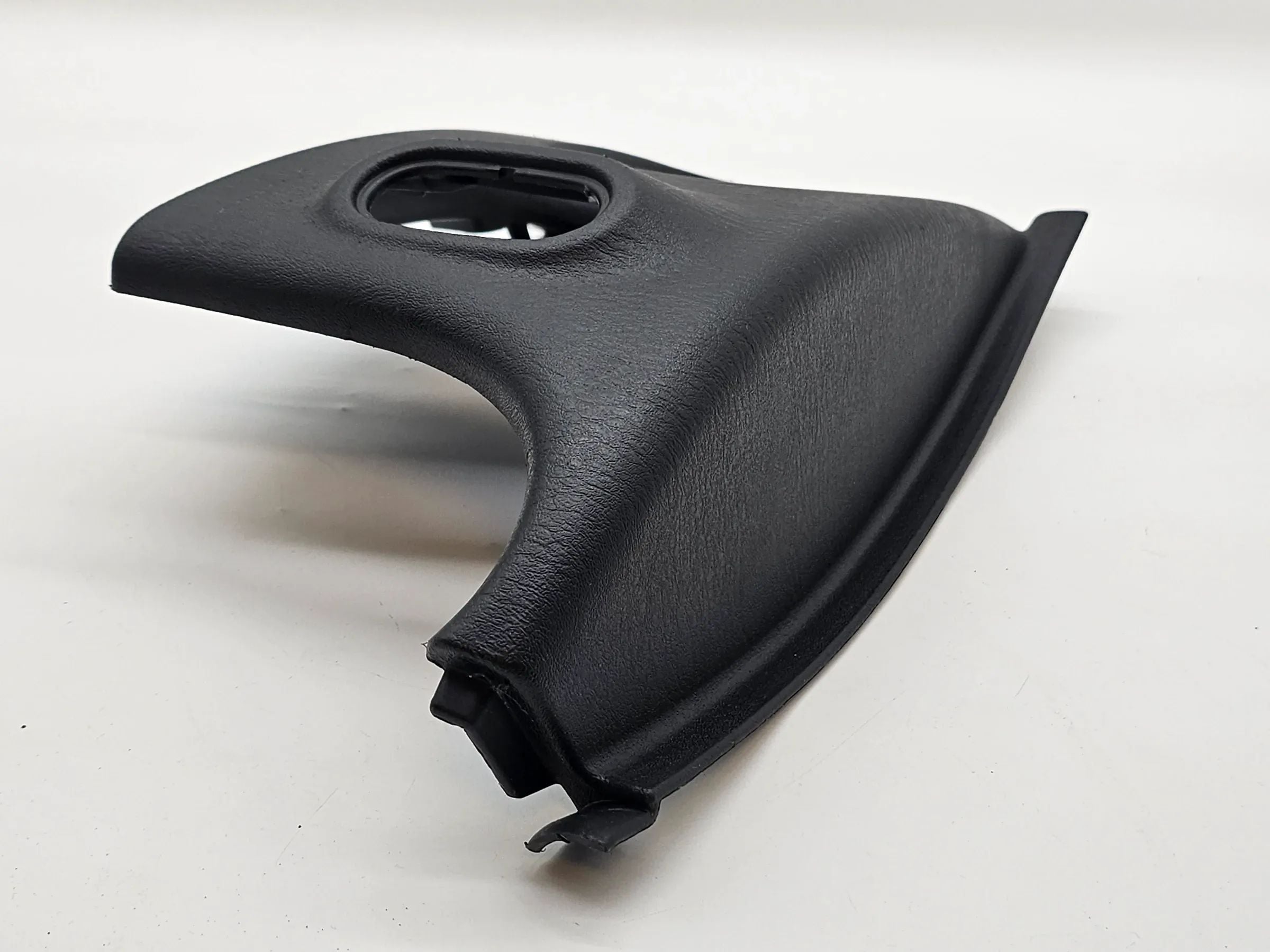 Chrysler PT Cruiser Turbo Verkleidung Armaturenbrett unterhalb links sd09trmaa