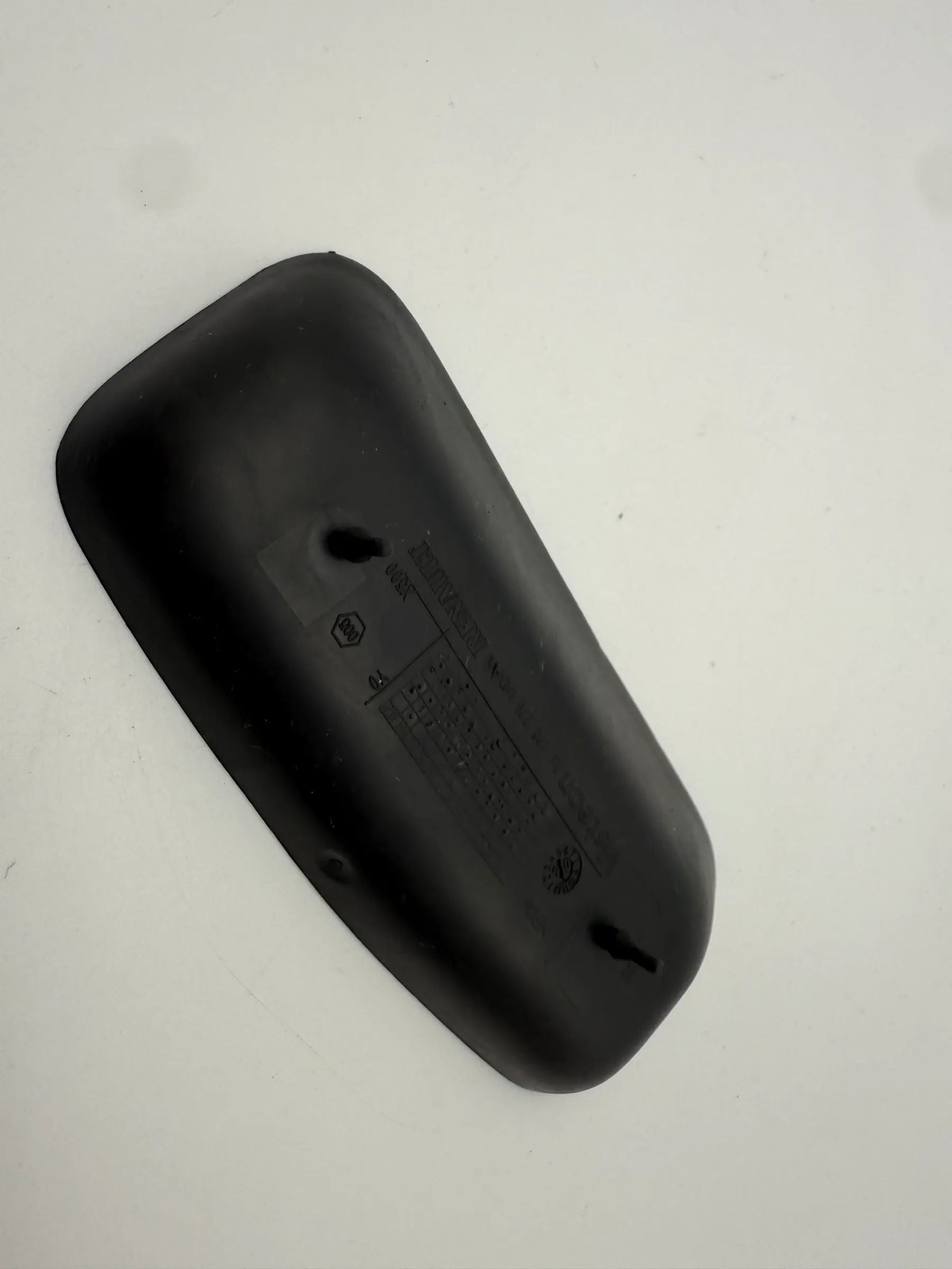 Original Renault Clio II 2 (BB/CB) Gummi EInlage Ablage R6195278