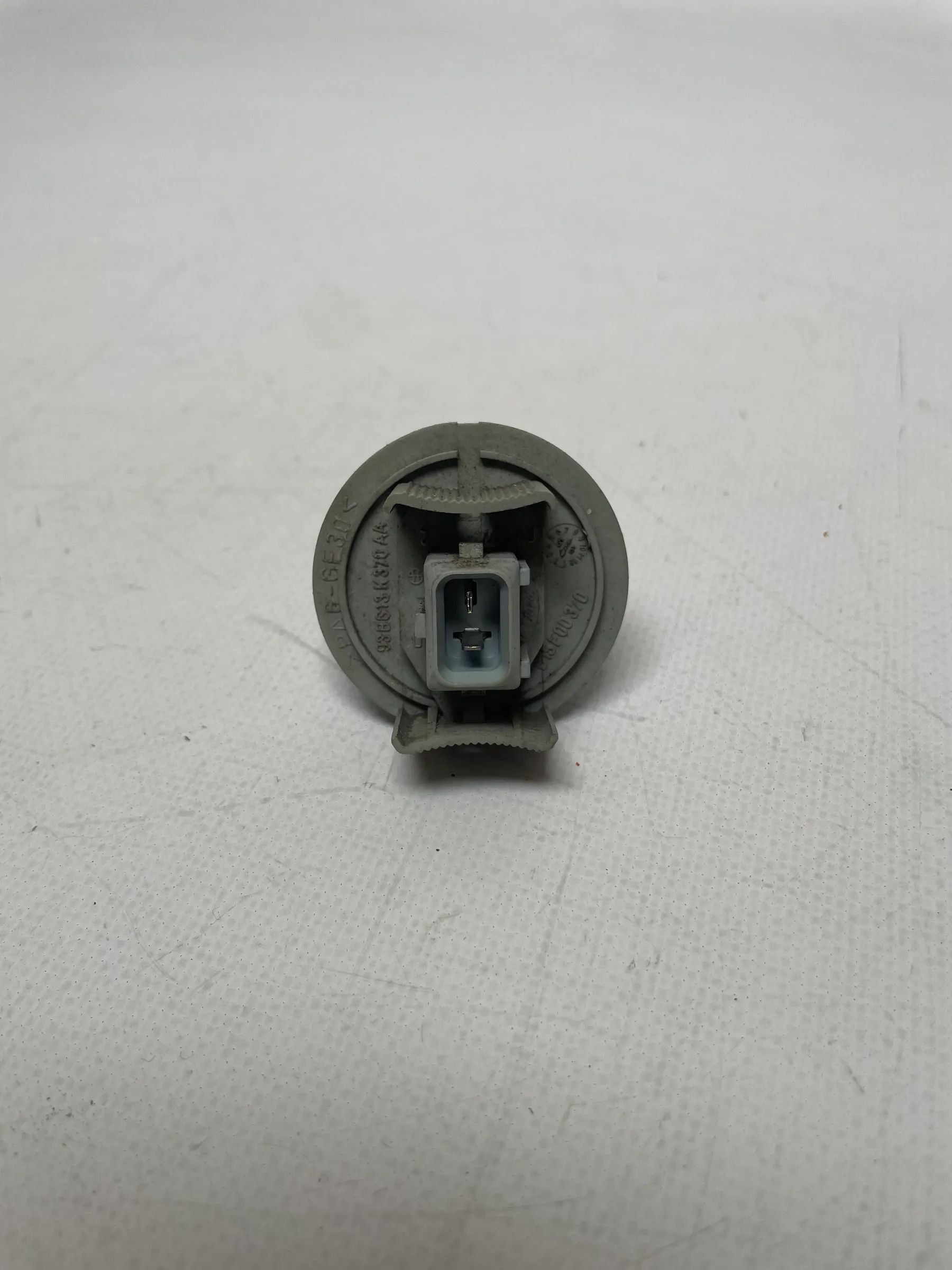 Original Ford Fiesta III 3 Courier Mazda 121 (GFJ/DB) Lampenträger  139807