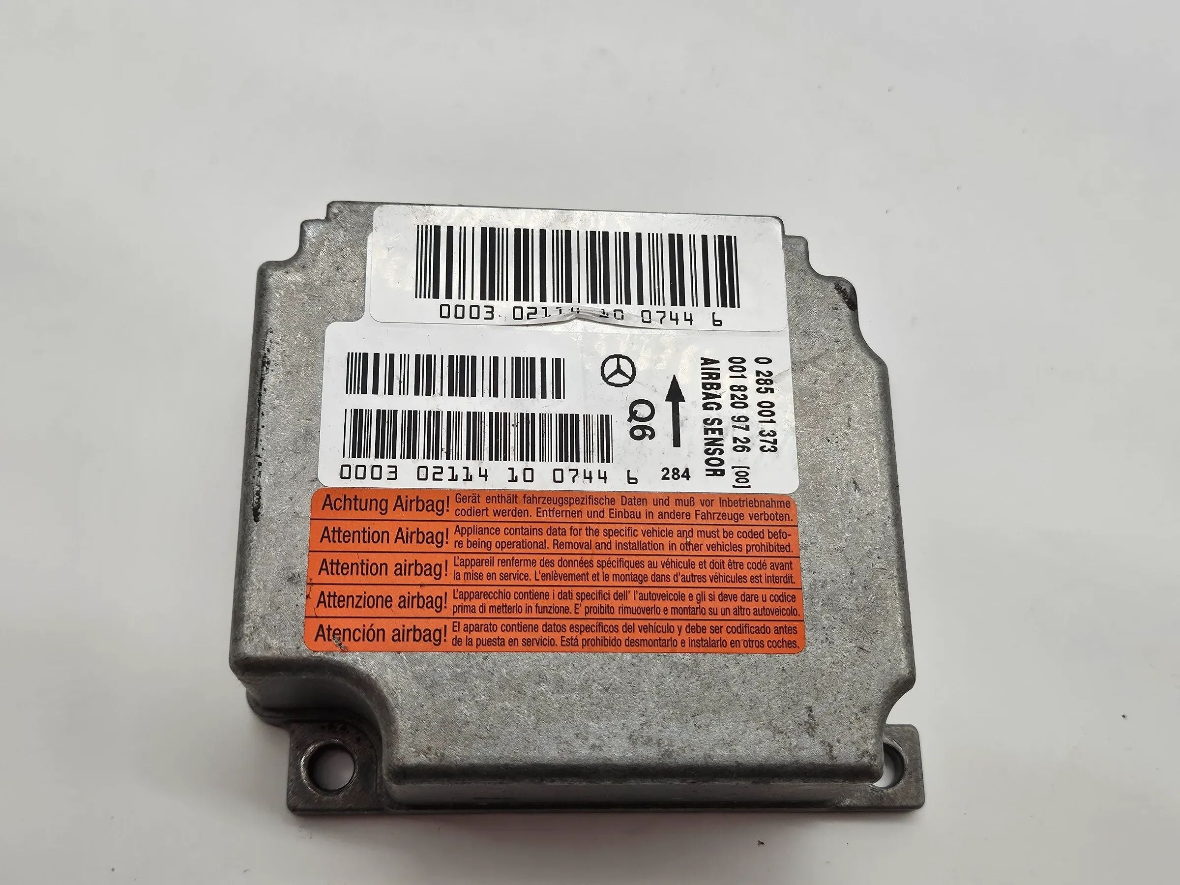 Original Mercedes Benz W203 CL203 S203  Airbagsteuergerät 0285001373 0018209726