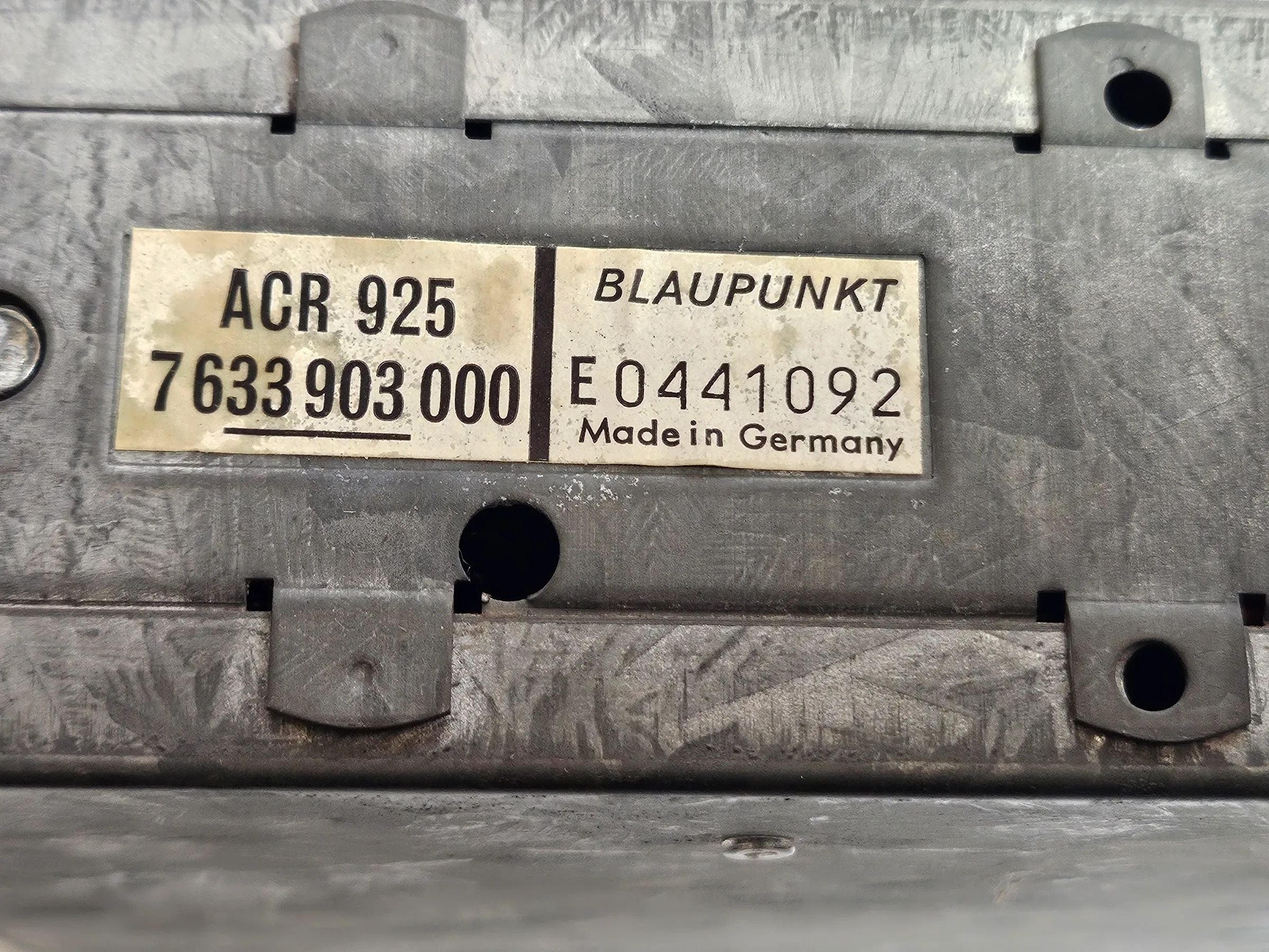เครื่องเล่นเทปรถยนต์ Blaupunkt ACR 925 อะไหล่แท้ หมายเลข 7633 903 000