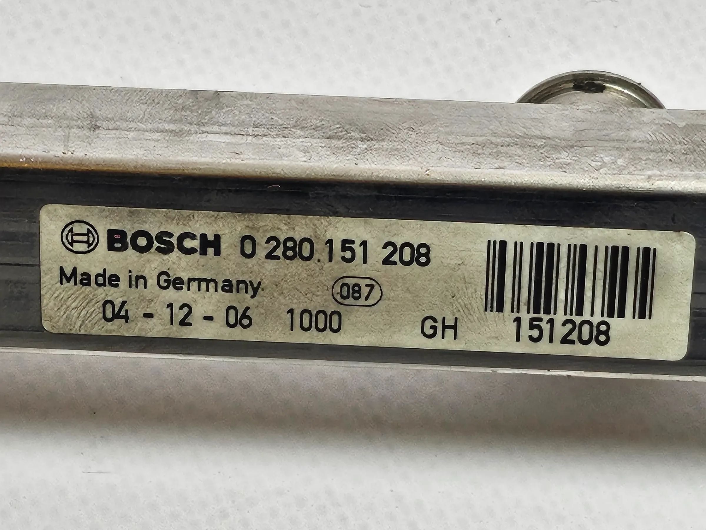 Oryginalna listwa wtryskowa Opel Corsa D Astra H Tigra B 1,2 1,4 0280151208