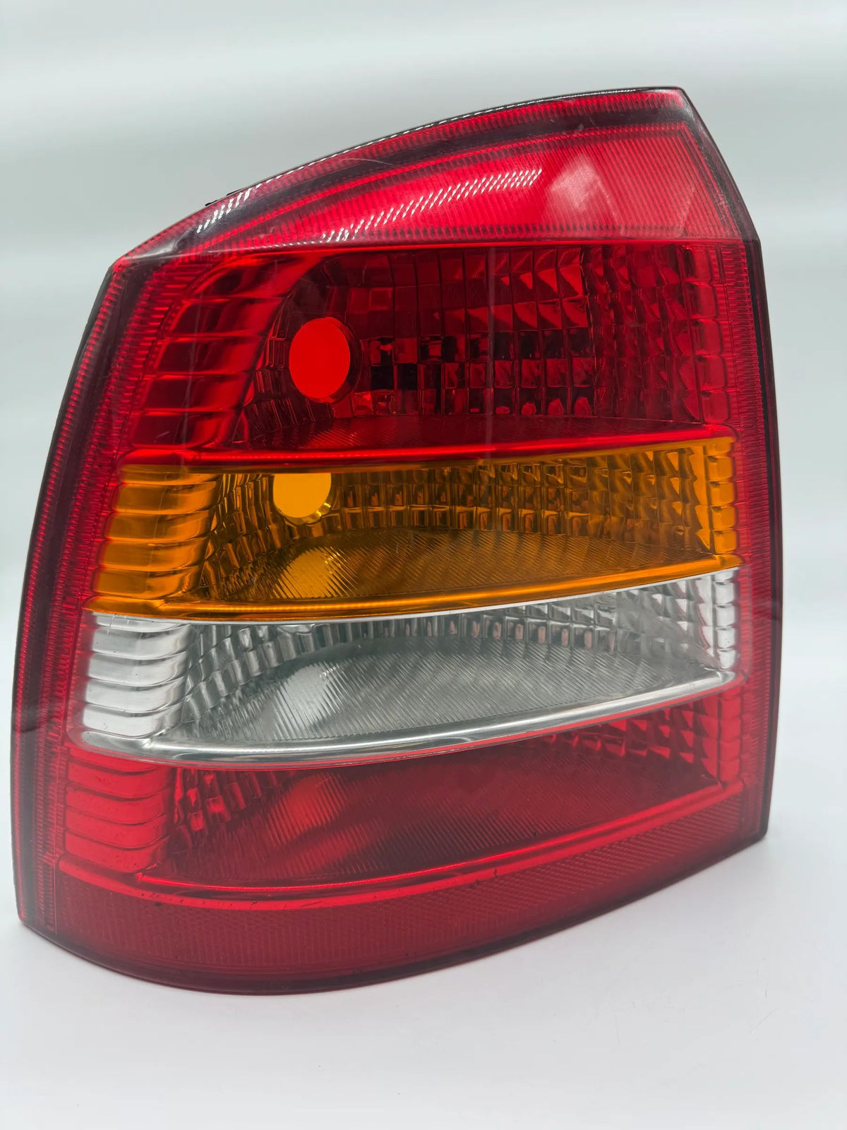 Oryginalna lewa tylna lampa Opel Astra G Coupe / Cabrio 90521542
