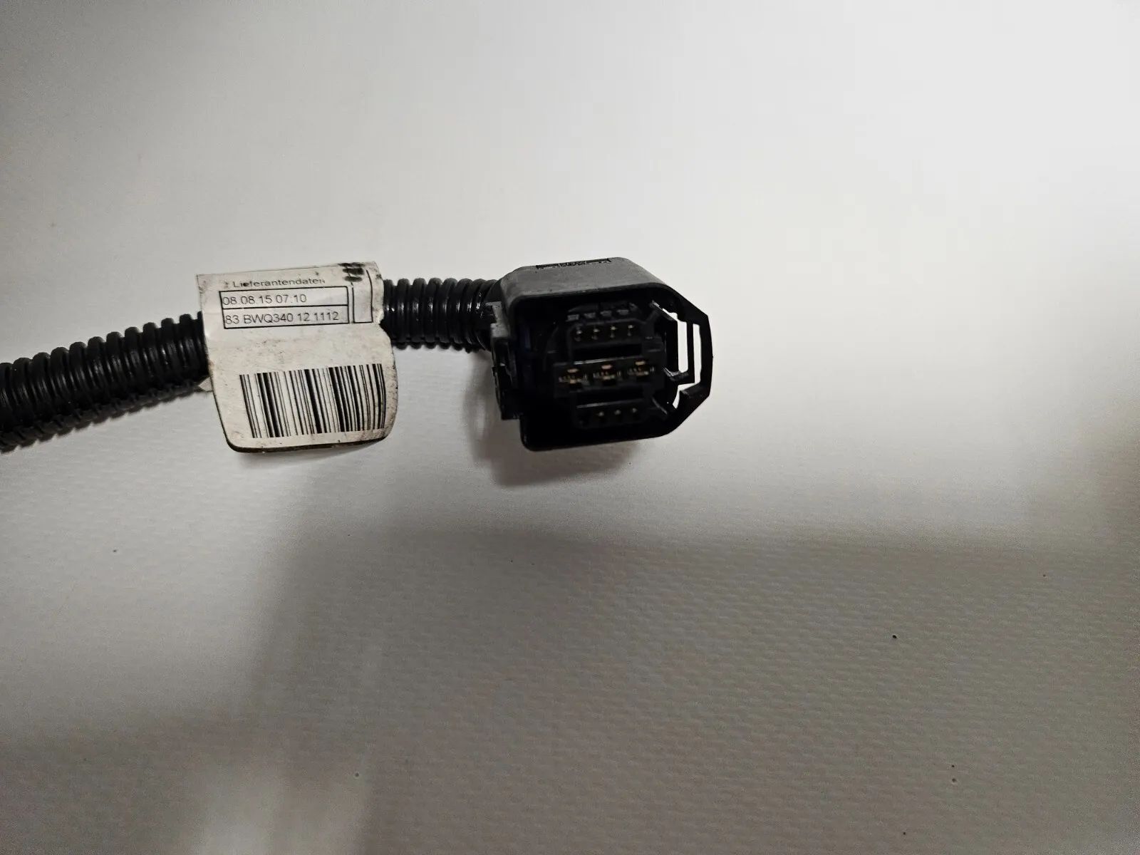 อะไหล่แท้ BMW F21 114I 1.6 75KW N13B16A สายไฟชุดเครื่องยนต์ 7608801