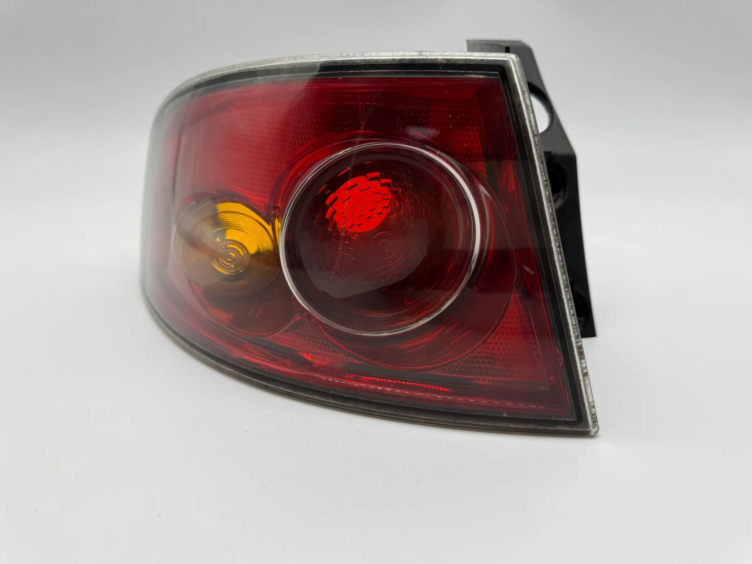 Original Seat Ibiza 3 III (6L1) Taillight / Rear Light Left 6L6945095A