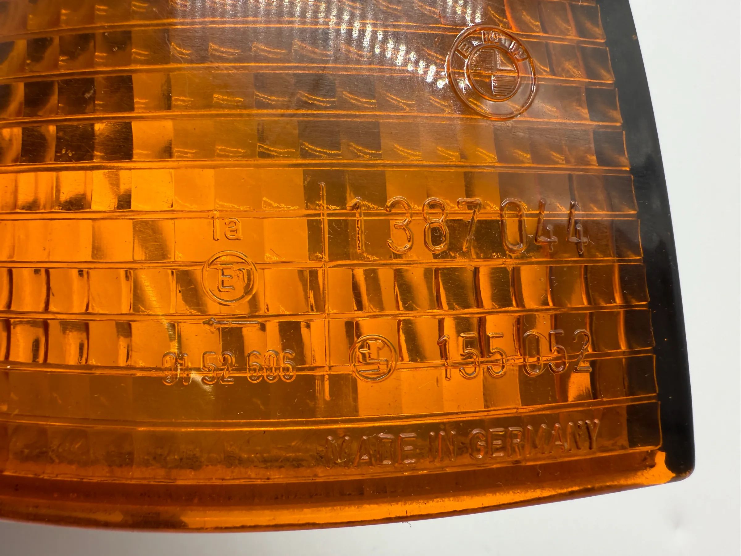 Original BMW 3er (E36) Blinker Links 63138353277 / 155052