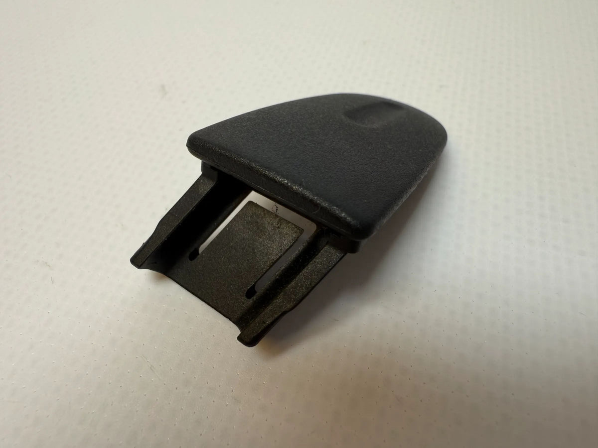 純正 VW ゴルフ4 IV 1J4858883 左Cピラートリム用シートベルトホルダー