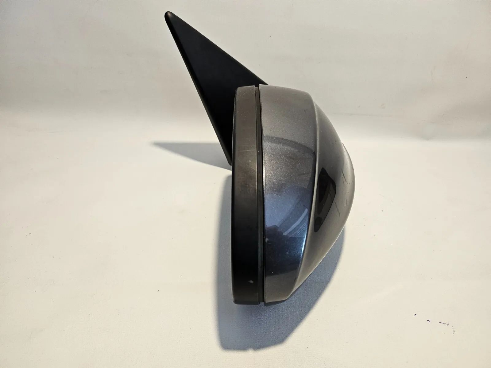 oryginalne lusterko zewnętrzne elekr. regulacja/podgrzewane prawe BMW E90 / E91 / 318i szare