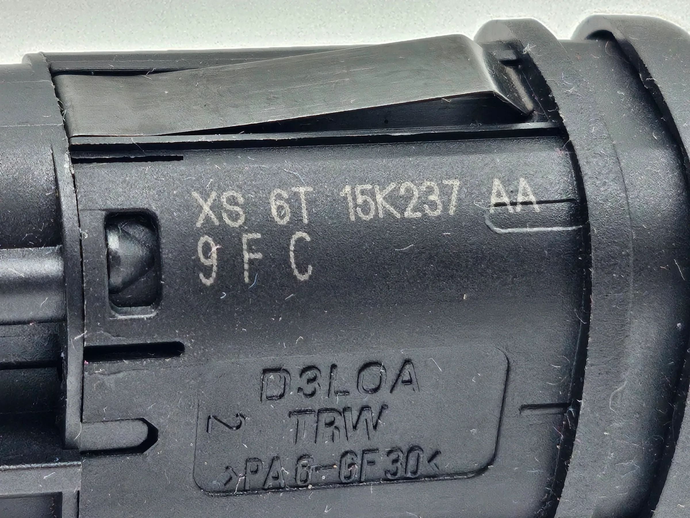 Ford Fiesta 4 JAS przełącznik tylnej lampy przeciwmgielnej NSL XS6T15K237AA 96FG15K237AA