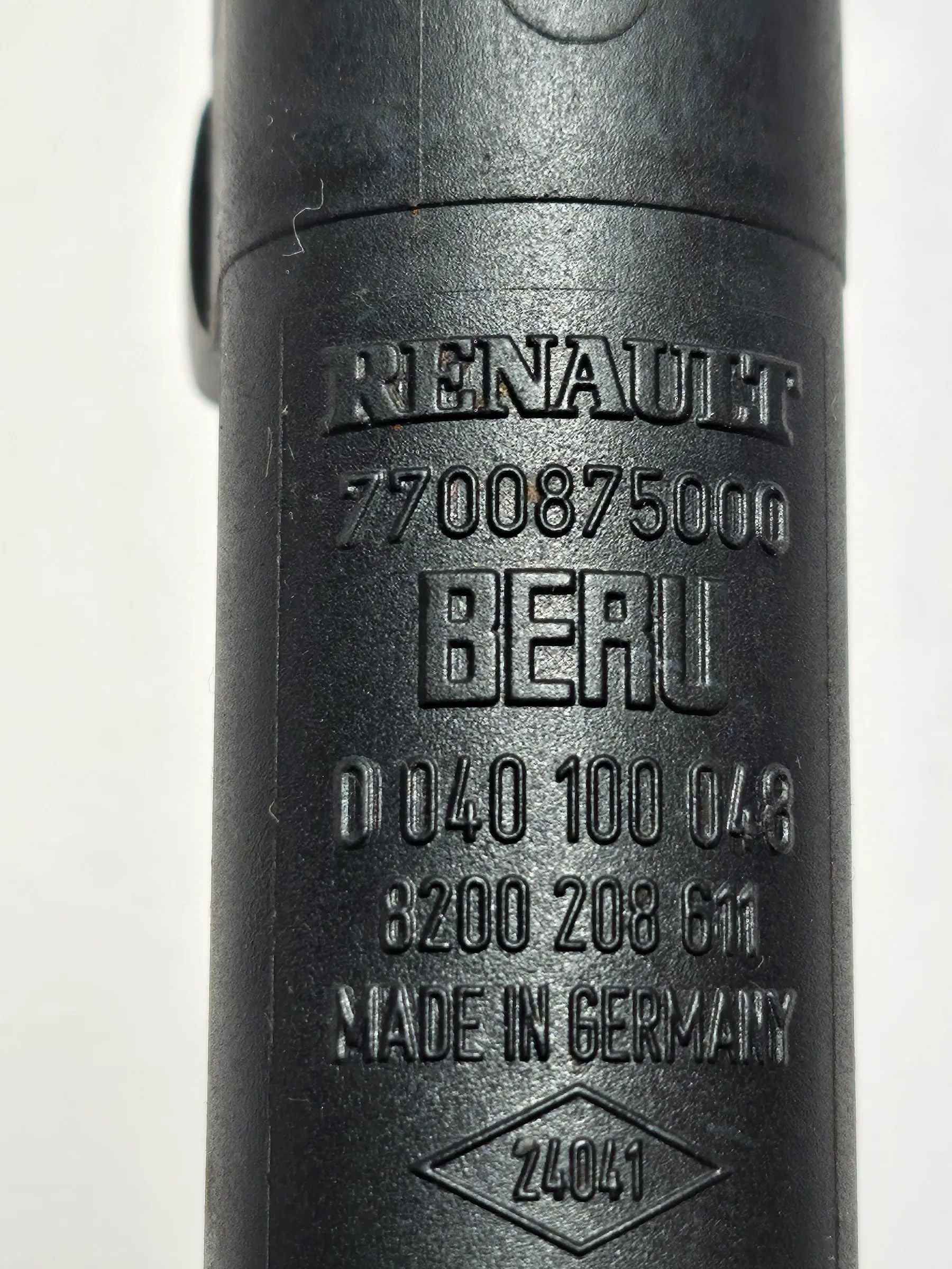 Original BERU Renault Megane Dacia Duster Logan ignition coil 7700875000 