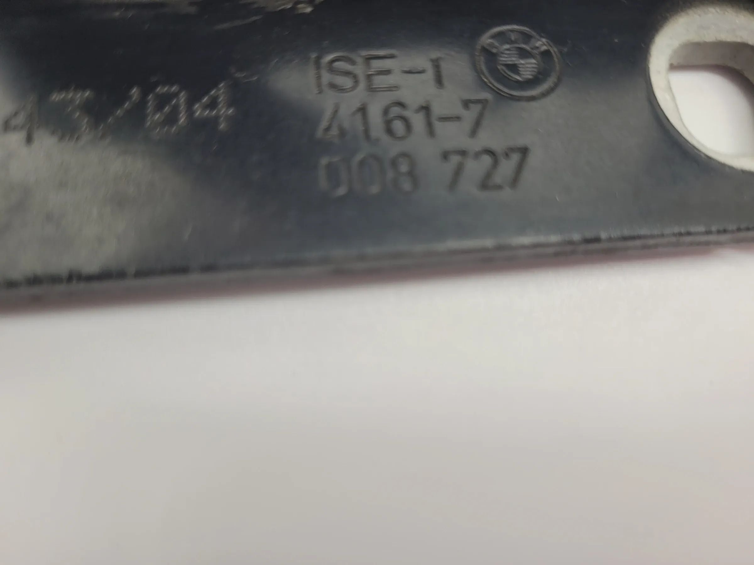 Original BMW 5er (E60/E61) Scharnier Motorhaube Vorne Links 41.61-7 008 727