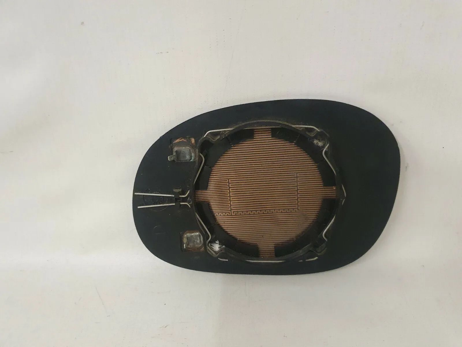 Original Peugeot 206CC 99- right mirror glass heated 