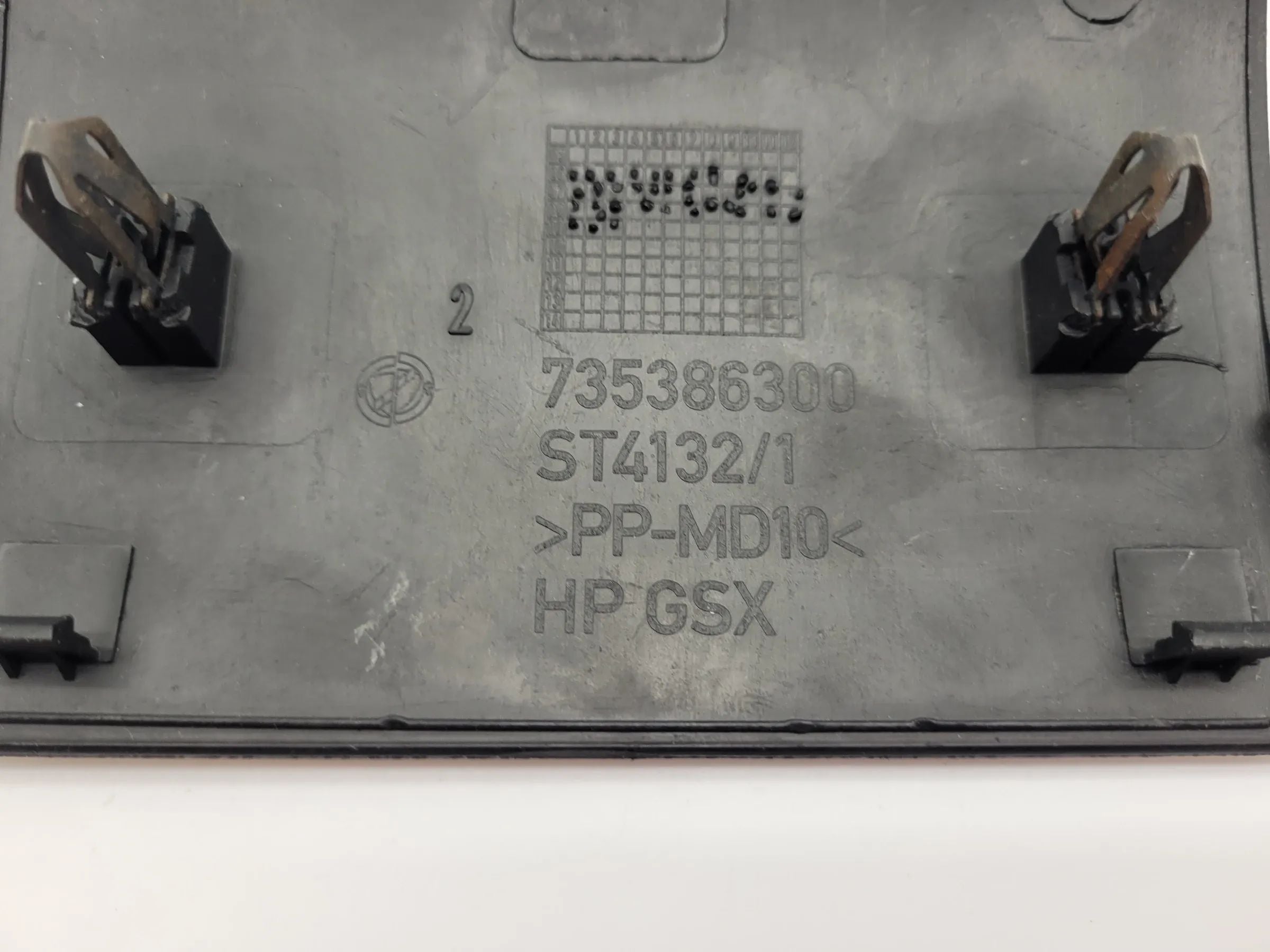 Original Fiat Punto Grande (199) Verkleidung Ablage Mittelkonsole 735394634