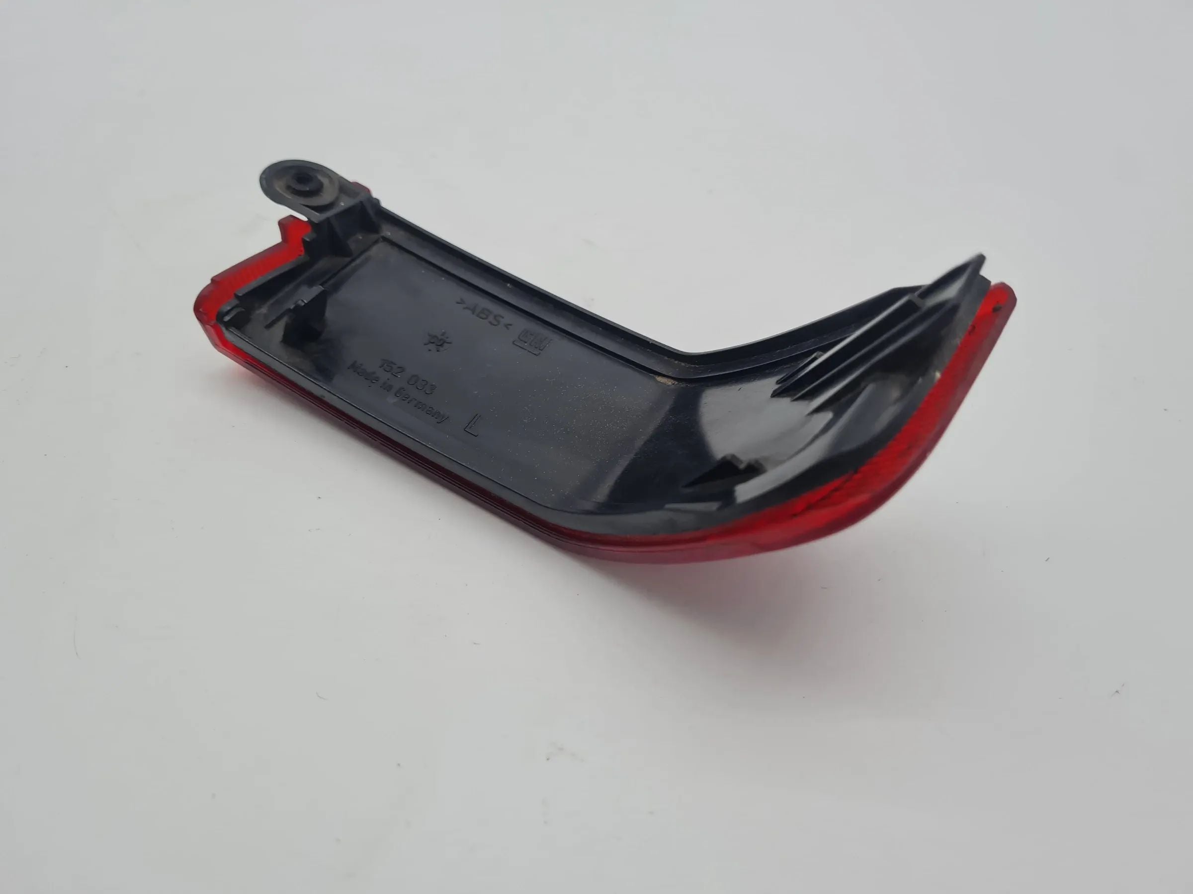 Original Opel Omega B (V94) Rücklicht Reflektor Links Hinten 152033