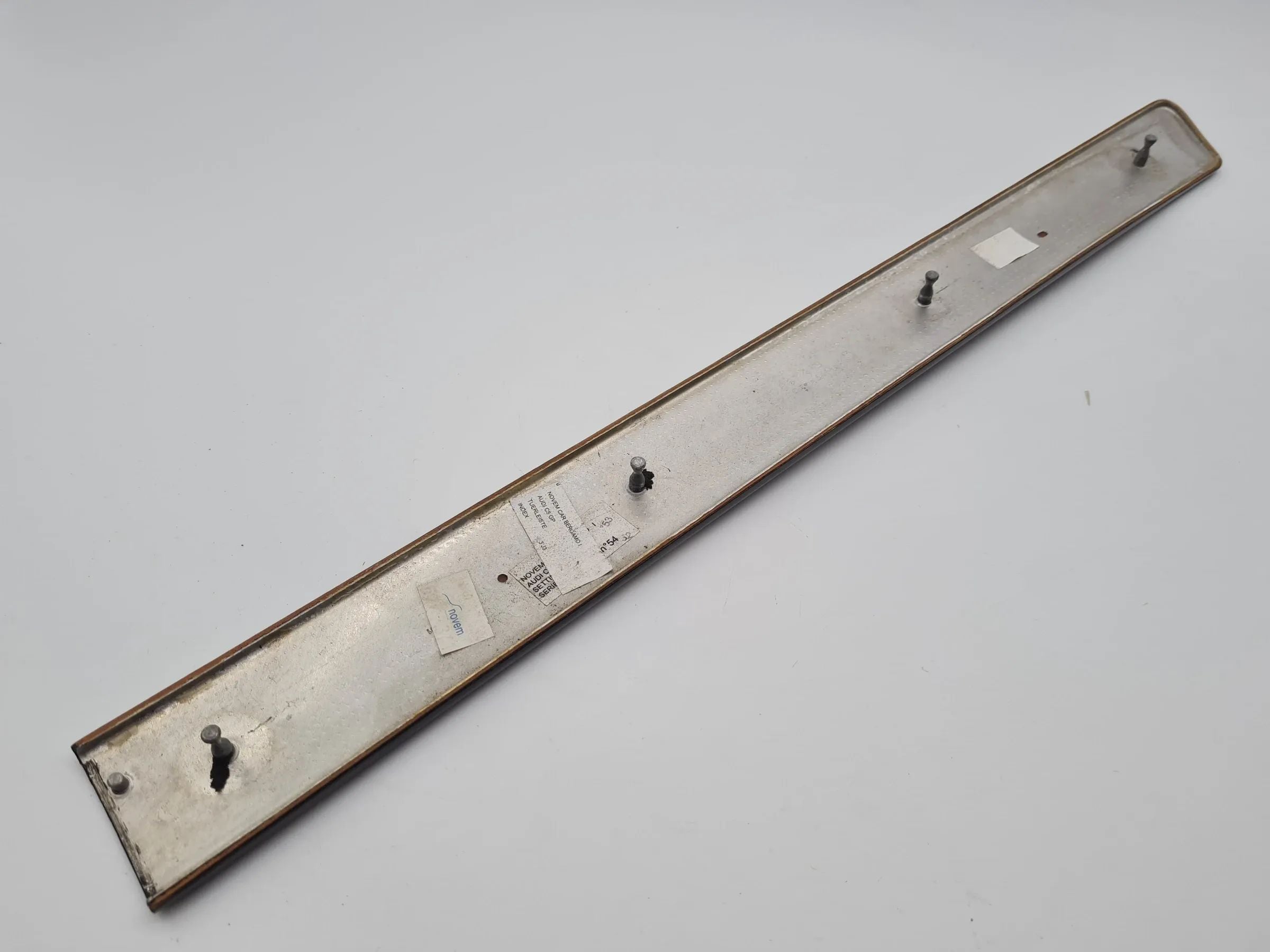 Original Audi A6 (4B) Dekorleiste / Zierleiste Links Hinten 4B0867419