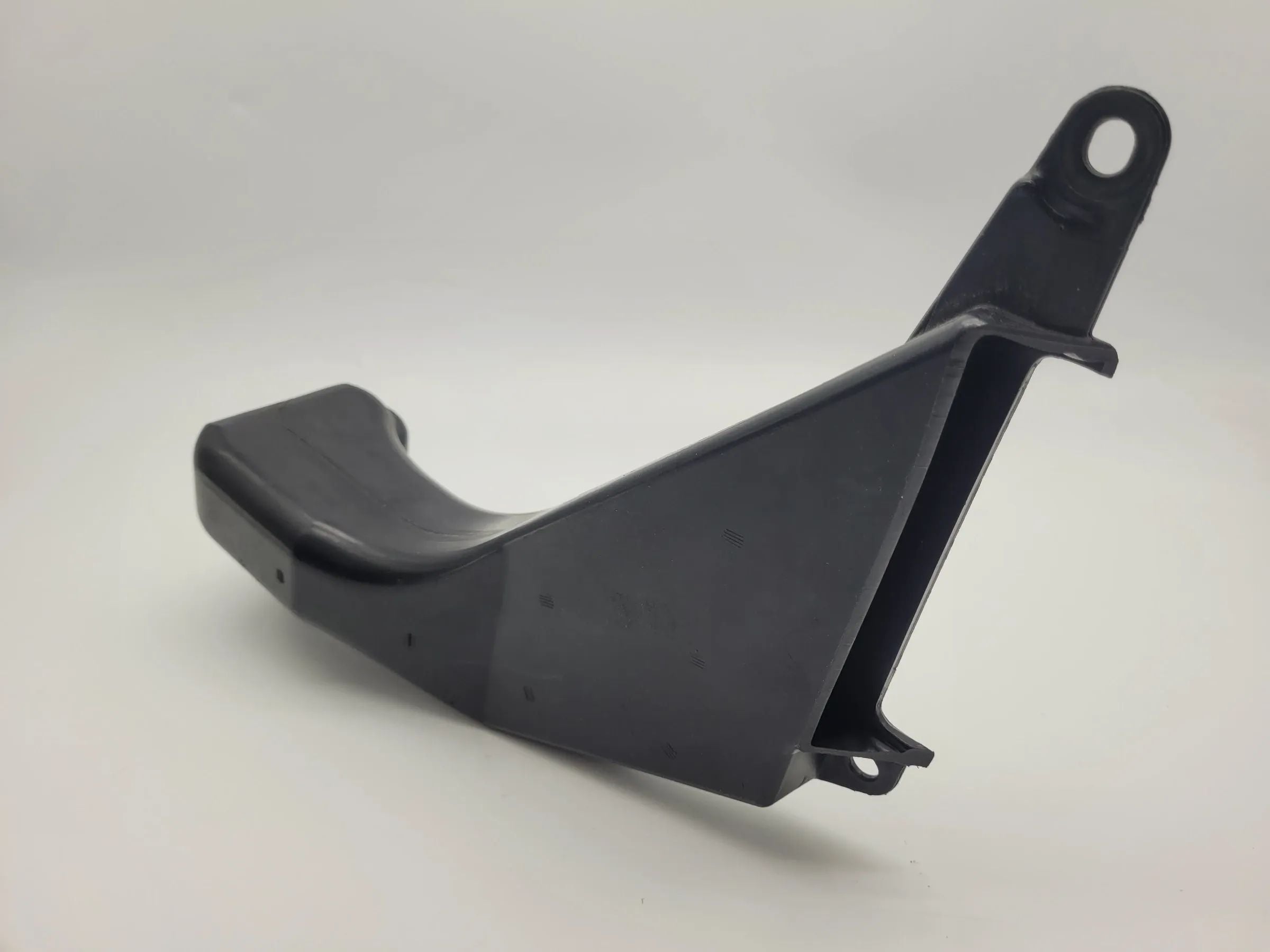 Opel Agila A (H00) Luftsaugrohr / Ansaugrohr 13766-83E00