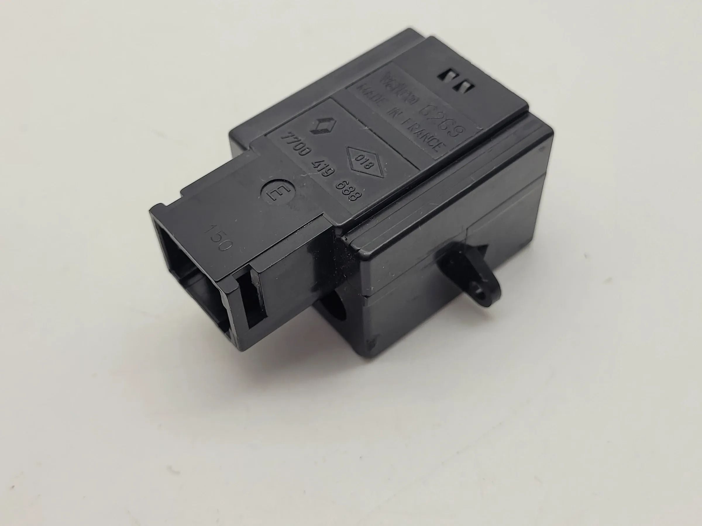 Original Renault Laguna I (556/B56) Schalter Knopf DIS / REP 7700419688