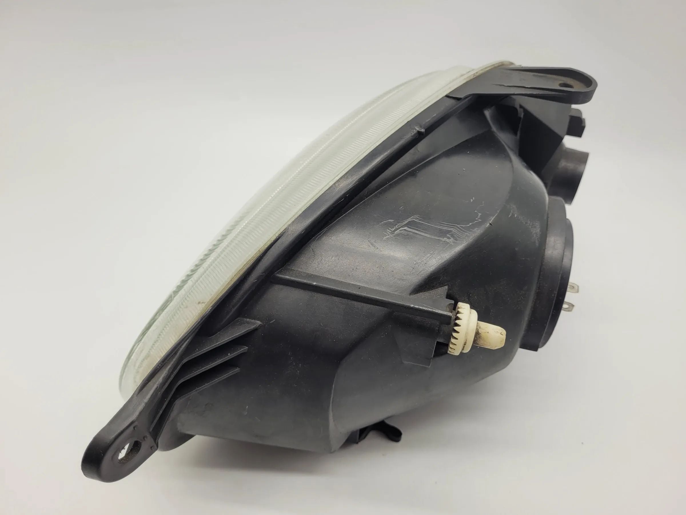 Original Opel Corsa B (S93) Scheinwerfer / Frontleuchte Rechts Hella 90444785