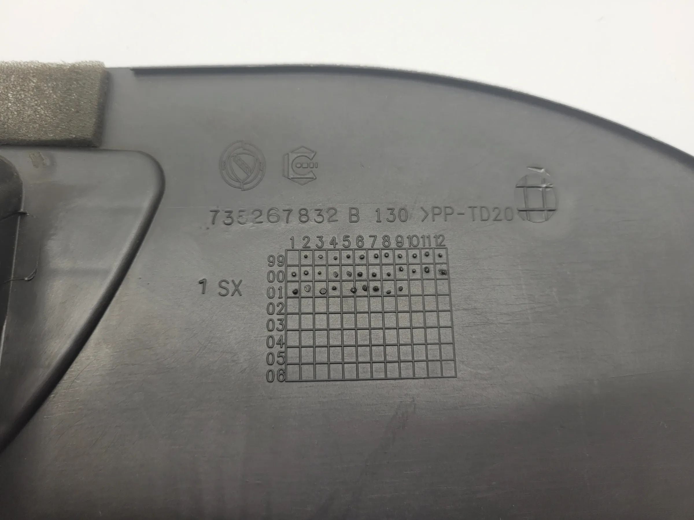 Original Fiat Punto (188) Verkleidung Luftgitter Fußraum Links 735267832