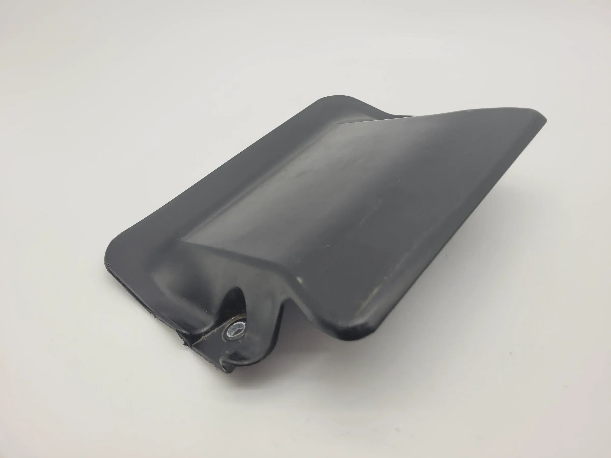 Original Fiat Punto (188) Abdeckung Motorsteuergerät ECU 46745425