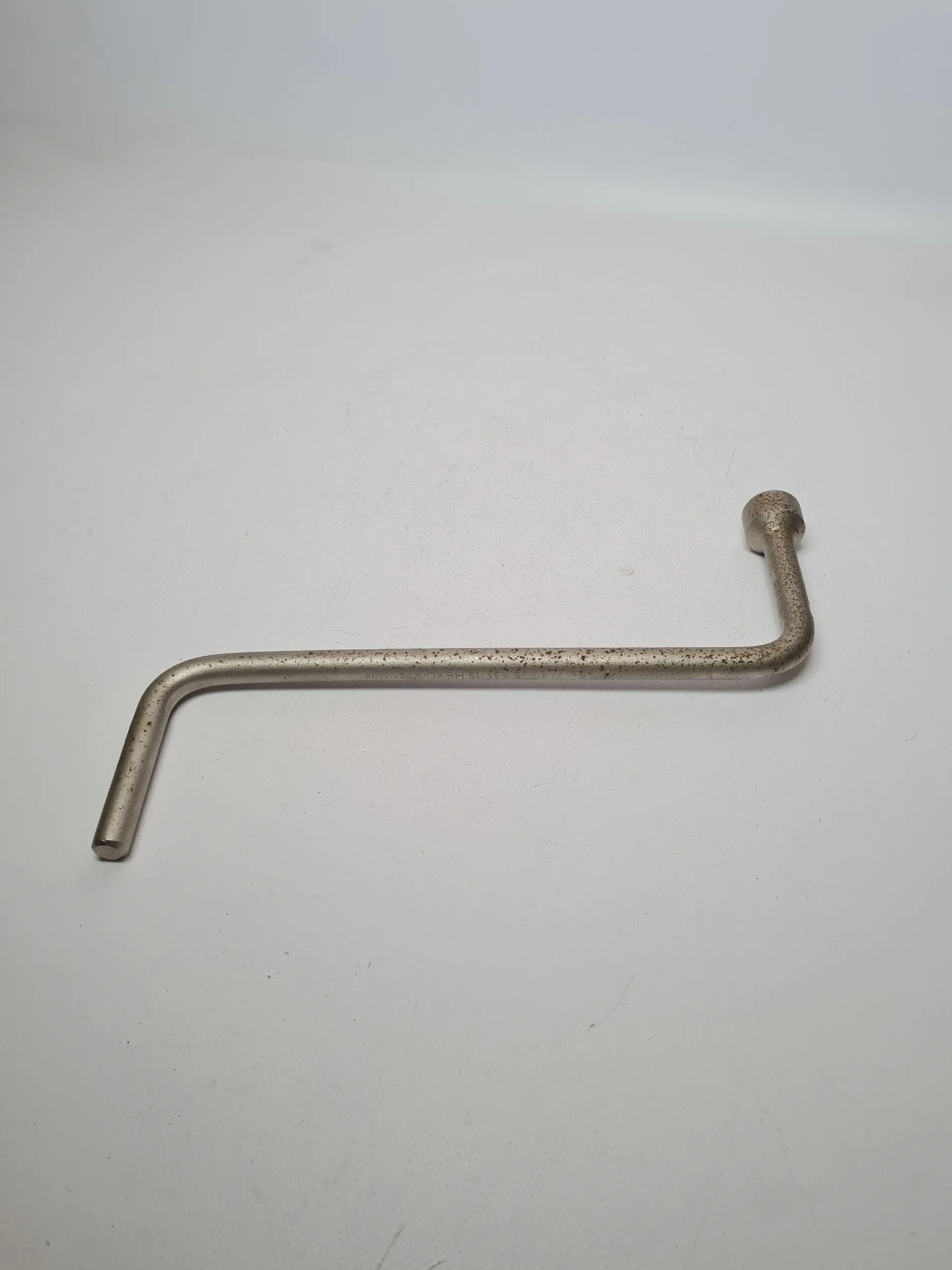 Original BMW X5 (E53) Verkleidung Herckklappe Rechts 8402618