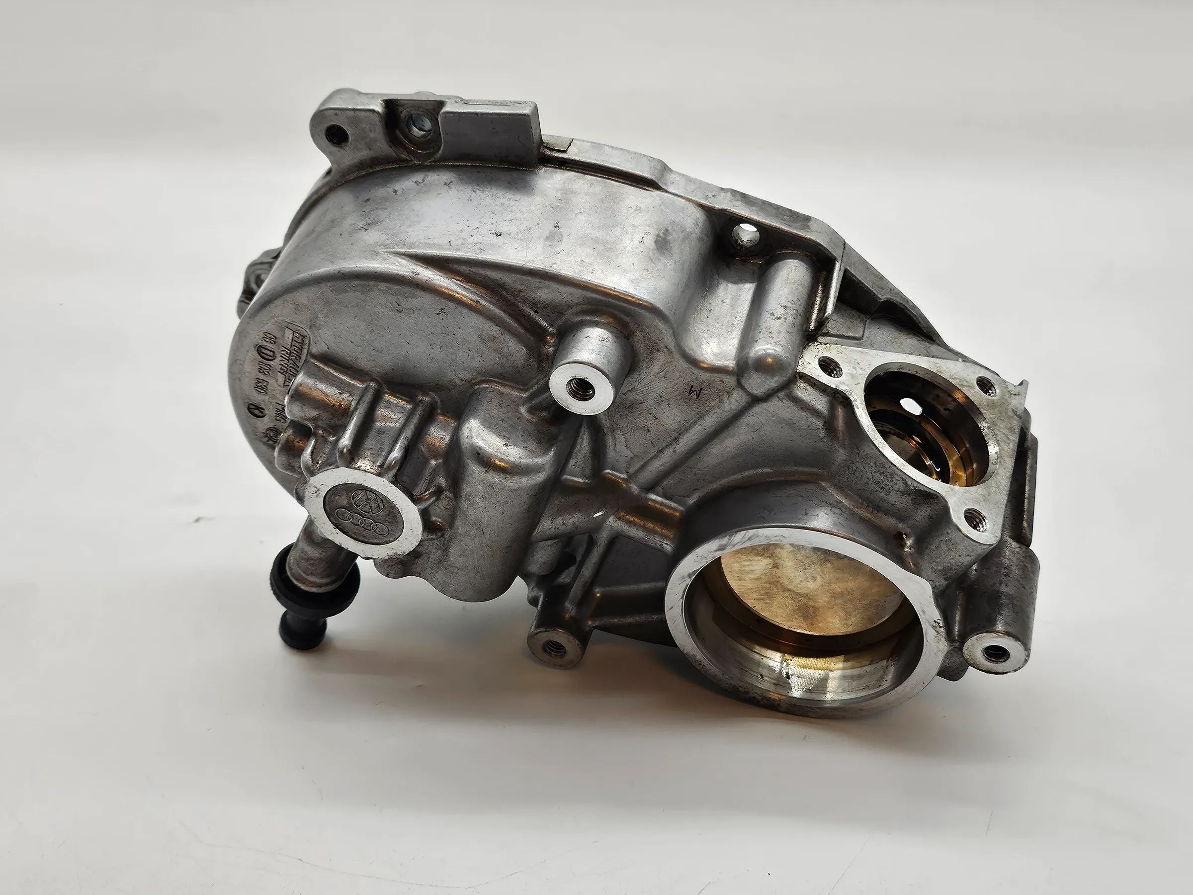 Audi A4 B6 2,0 FSI  AWA Gehäuse Nockenwelle Nockenwellenversteller 06D103530K