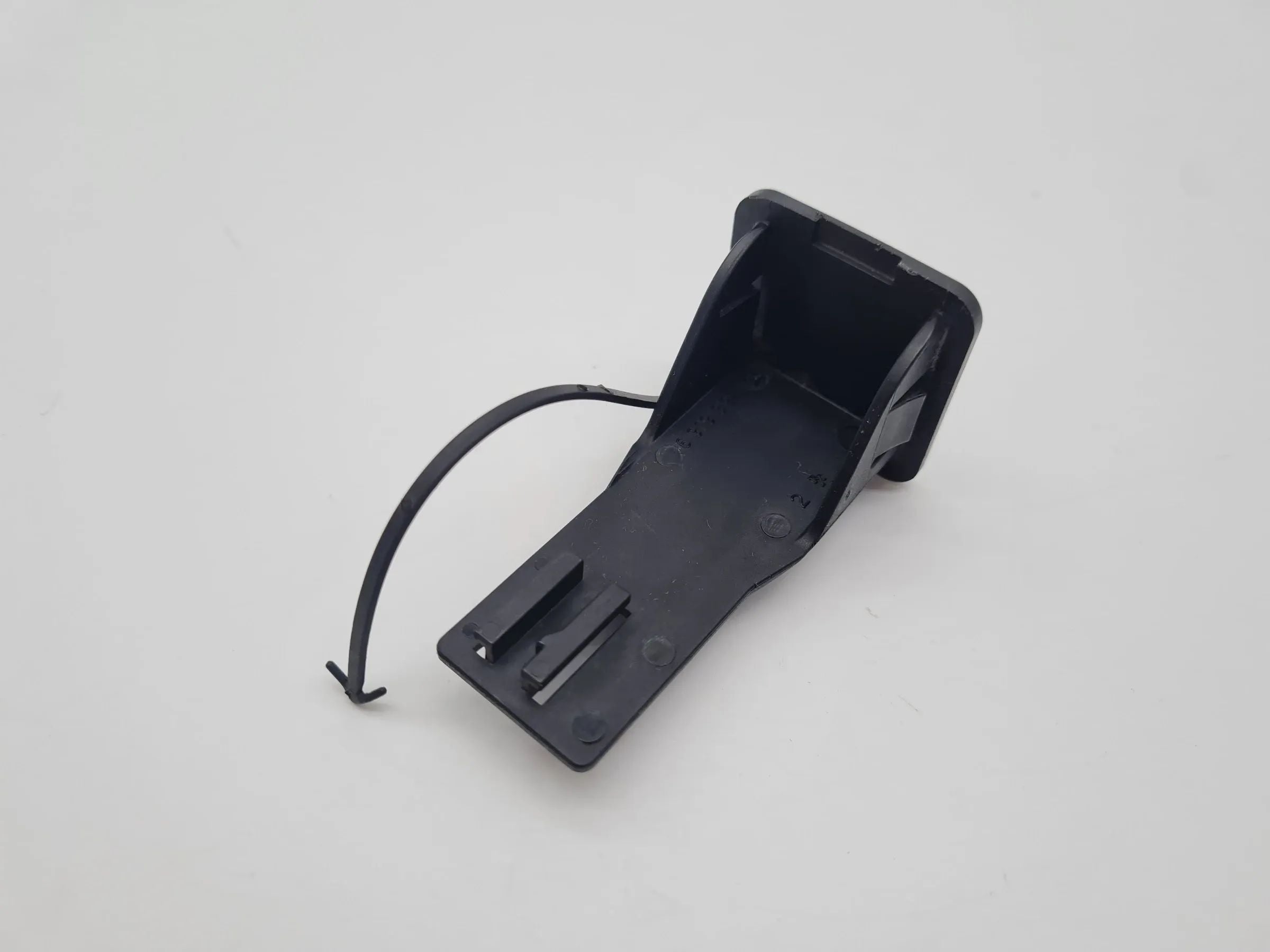 Original BMW 3er (E90/E91) Deckel Abdeckung Flashadapter Links 6919391