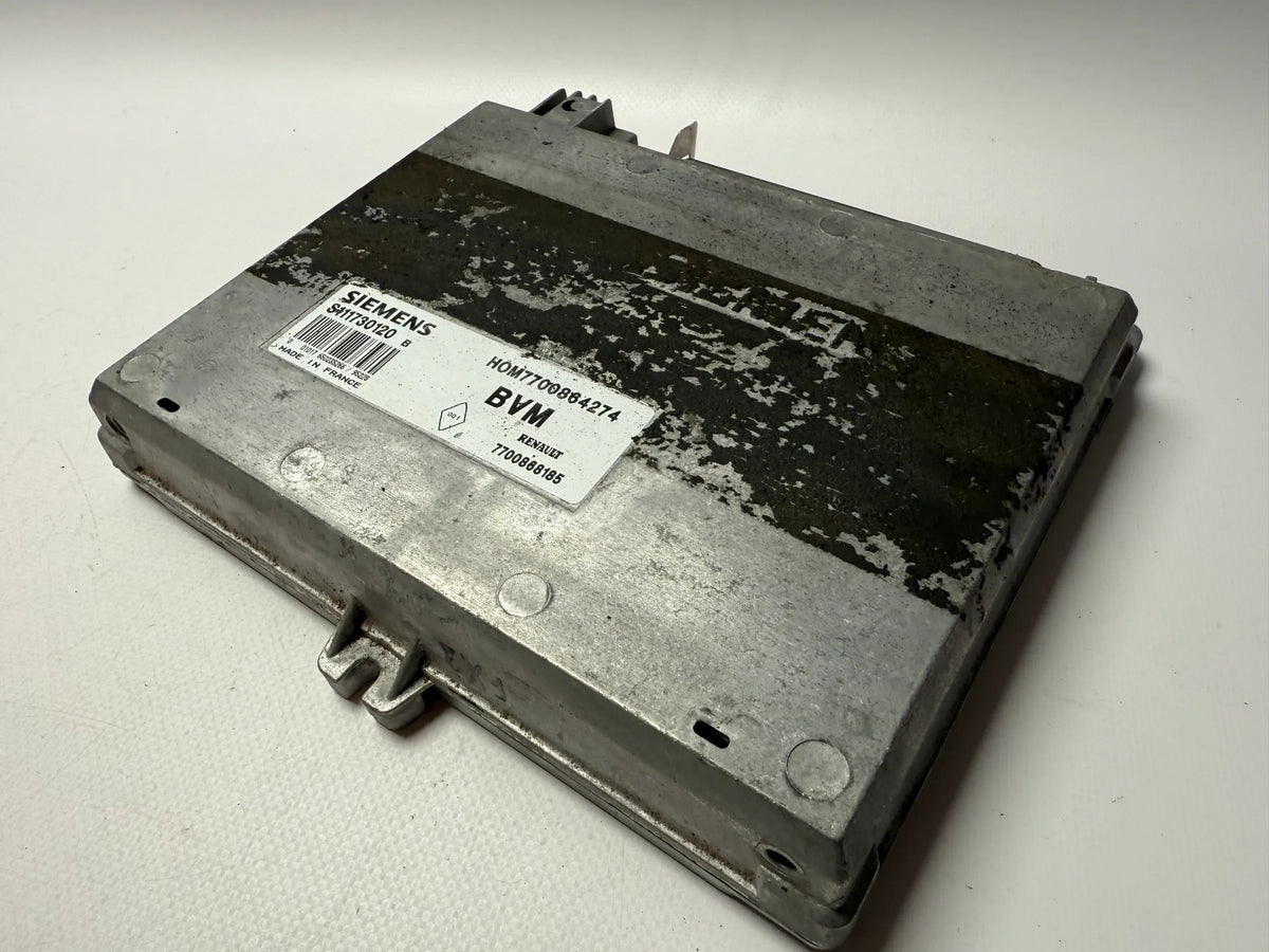 อะไหล่แท้ Renault Clio I B57 1.2 40kW 1996 กล่องควบคุมเครื่องยนต์ HOM7700864274