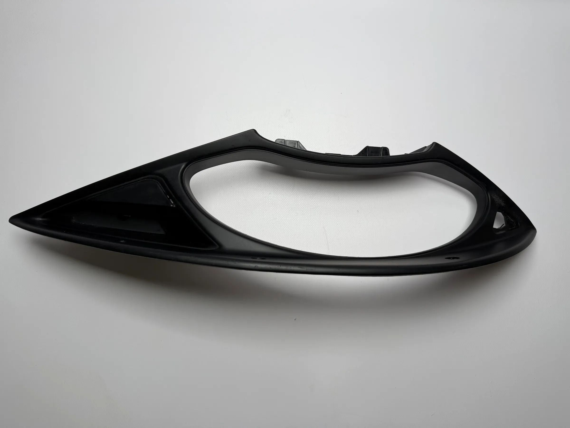 Original Ford Focus 1 speedometer frame cover 98AB10K947CFW / 98AB10K947CEW 