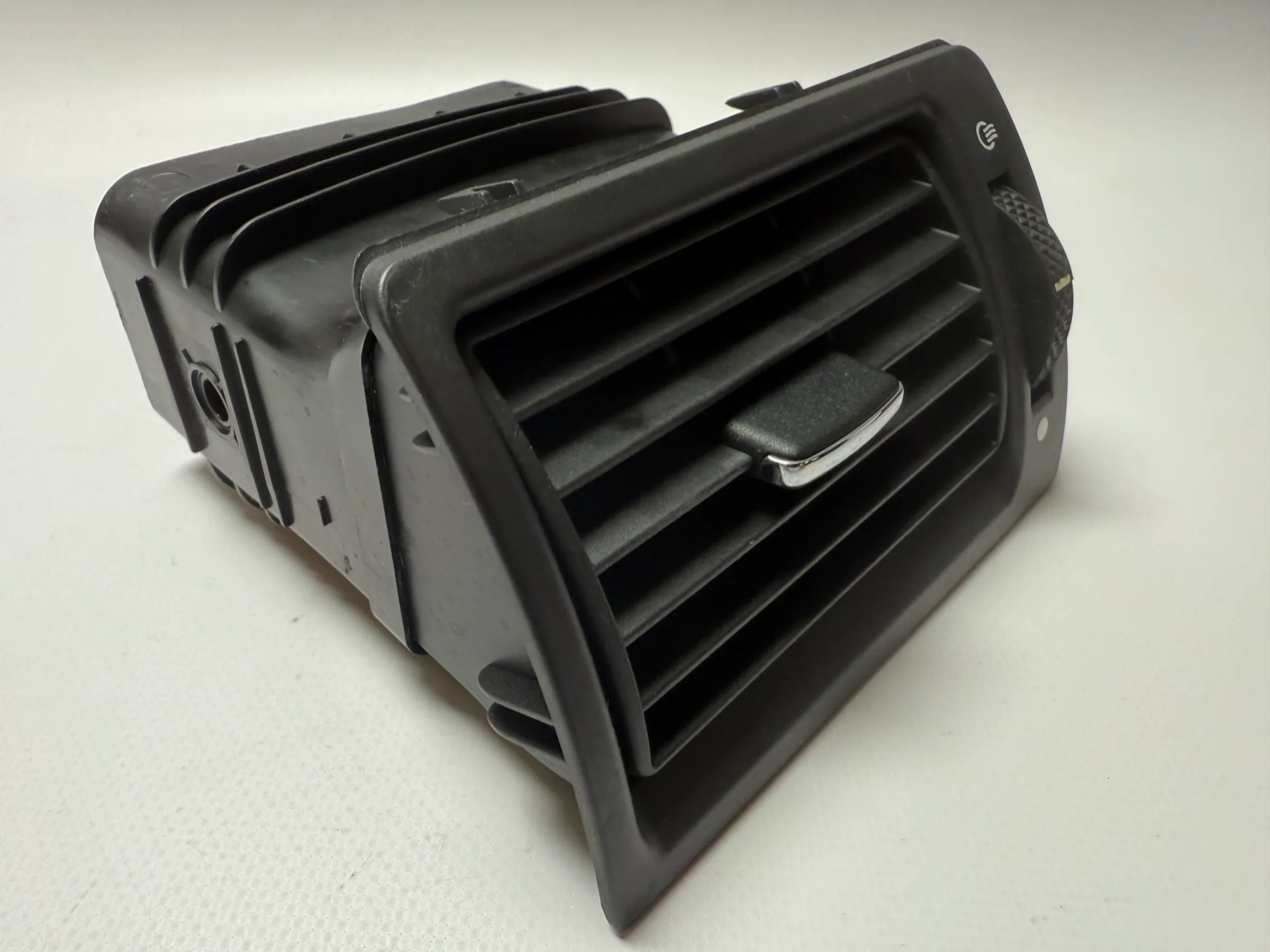 Original Ford Mondeo 3 III Grelha de Ventilação Direita saída de ar D1B1A - Auto-veritas