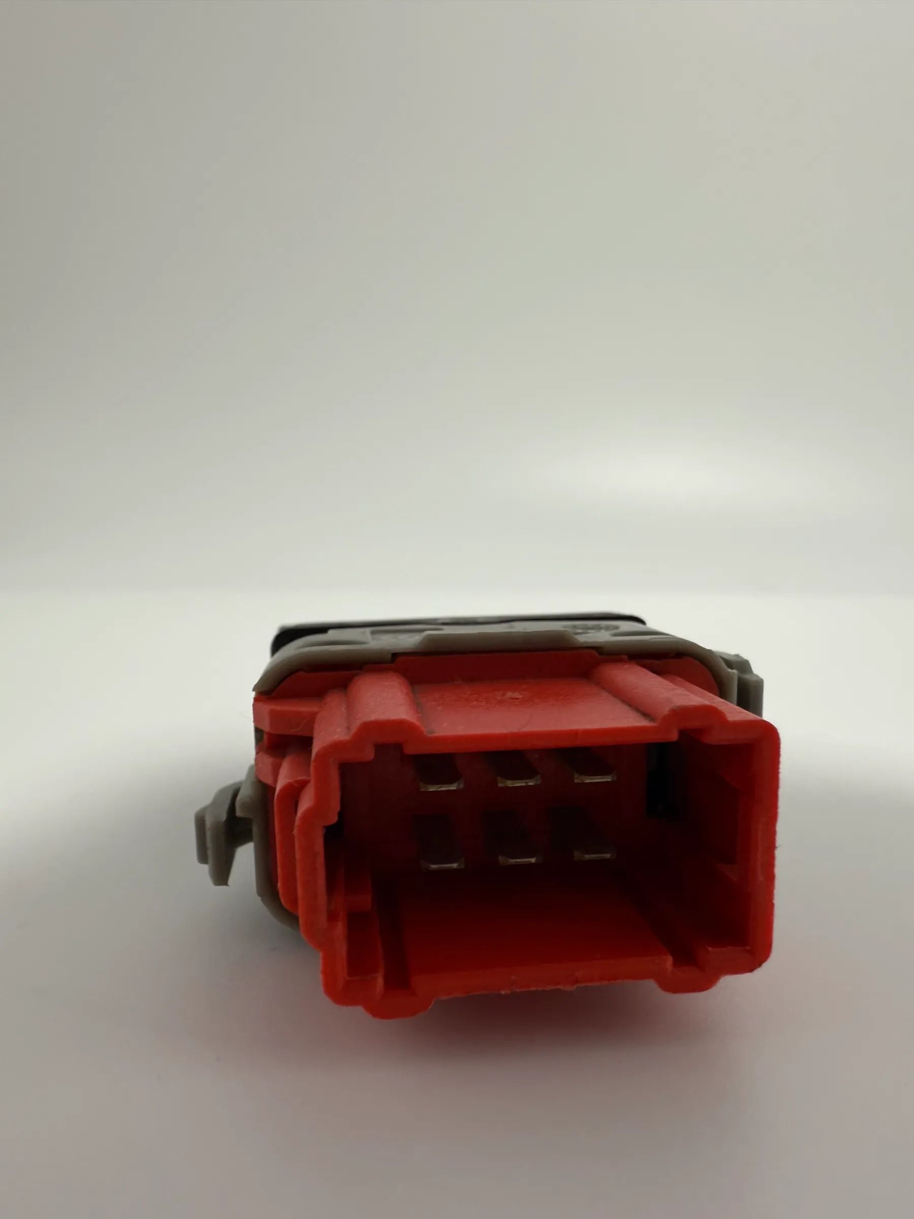 Оригинальный переключатель стеклоподъемника RENAULT CLIO III (BR0/1, CR0/1) красный 2808203