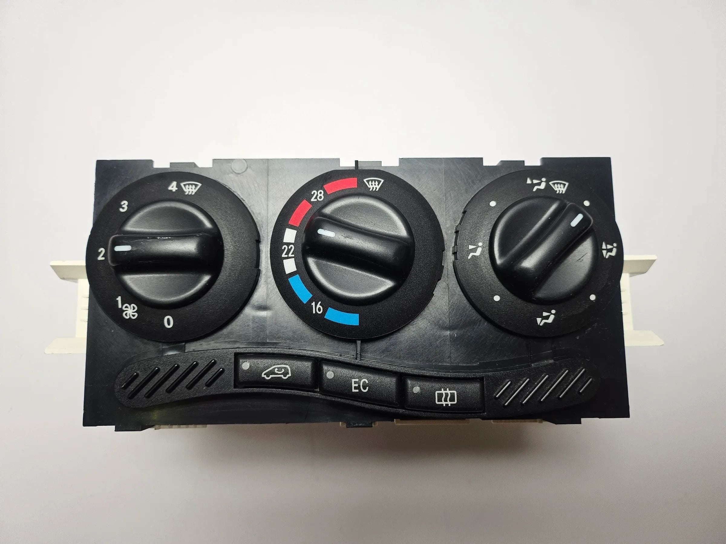 Original Mercedes Clase A W168 Mando de Climatización y Calefacción 1688300485