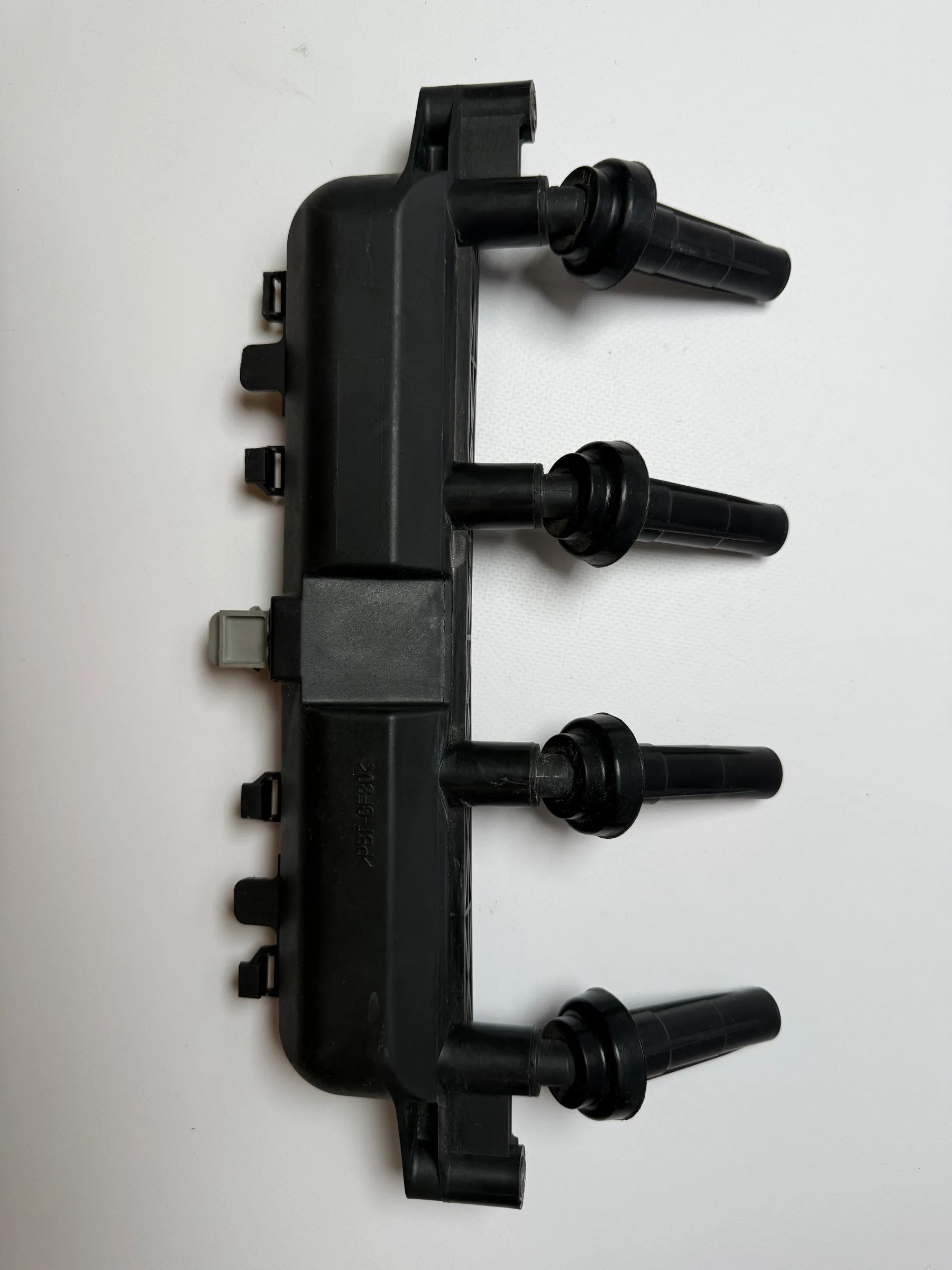 Bobina de Ignição Original Citroen Peugeot Xsara Partner C31 Berlingo 206 0040102047 - Auto-veritas