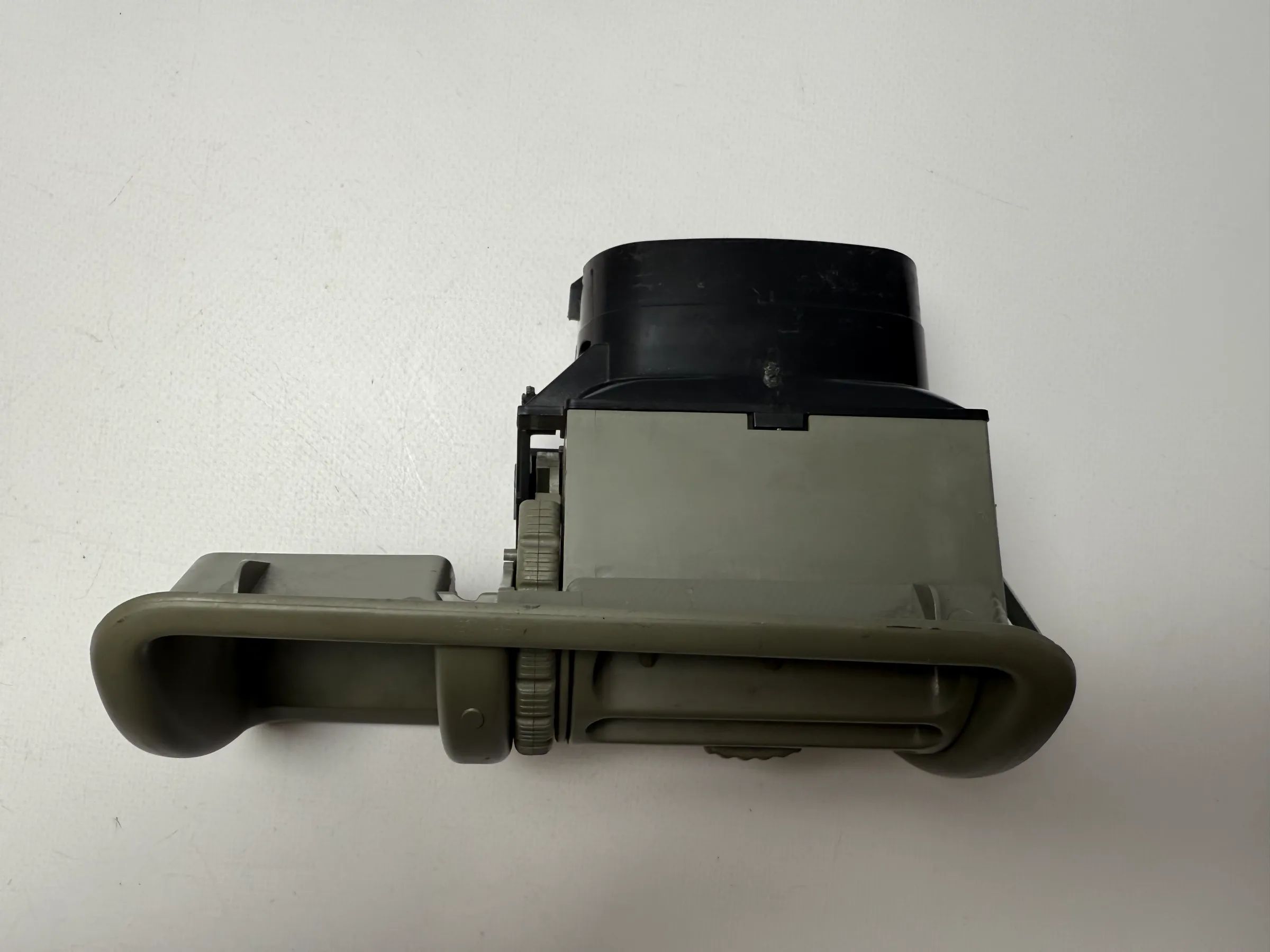 Rejilla de ventilación izquierda original RENAULT Twingo I 7700420054