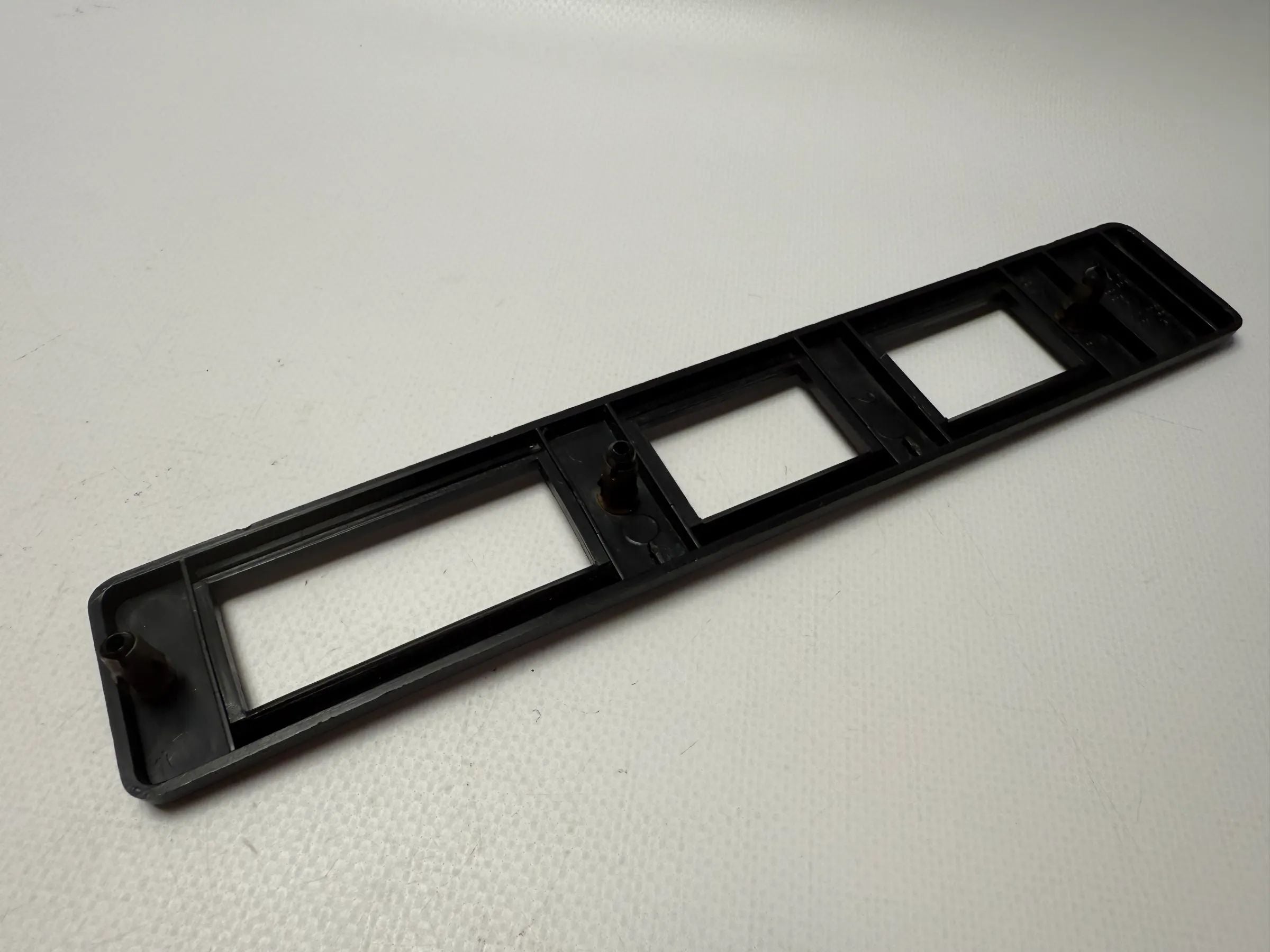อะไหล่แท้ SEAT Toledo 1L0857061 ฝาครอบตัวยึดสวิตช์