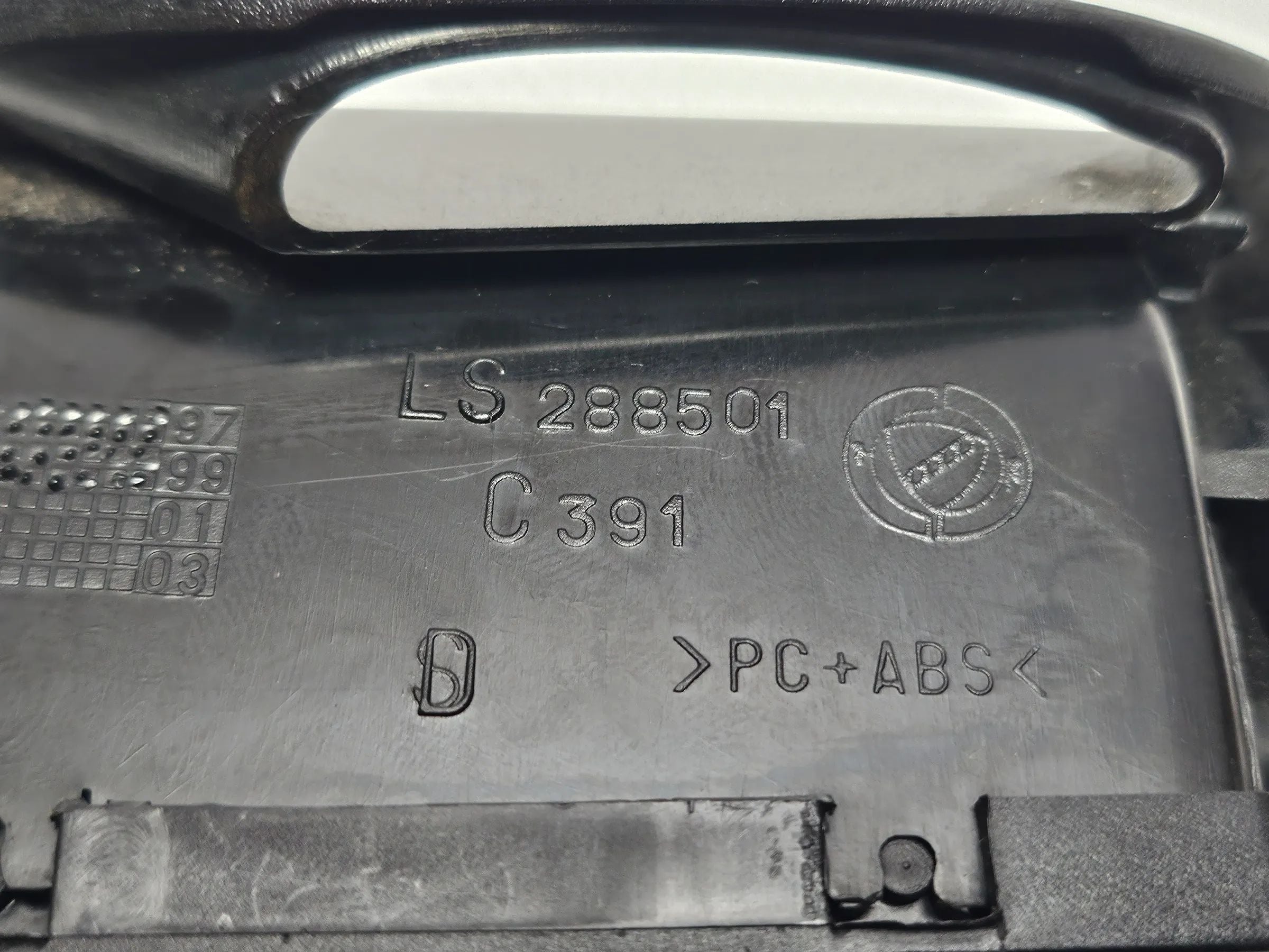 Orig. Fiat Seicento 187 Jet d'air de ventilation grille d'aération avant droite LS288501