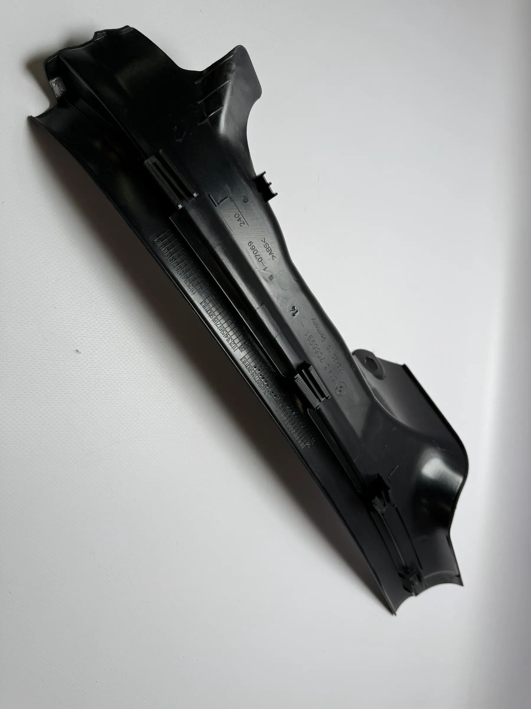 Оригинальная внутренняя облицовка порога BMW 3 серии E90 E91 5143706691