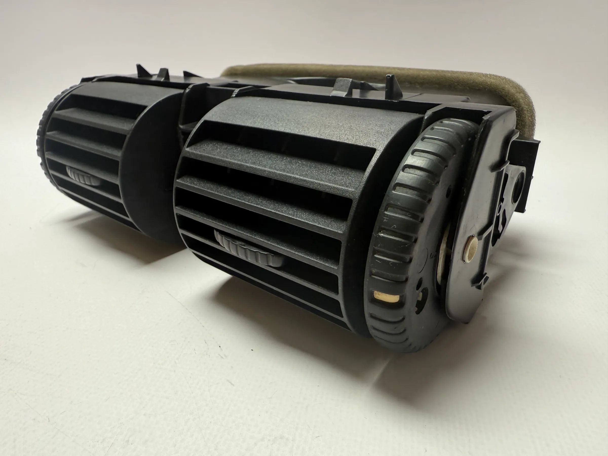 Bocchetta Aria Originale Opel Astra G Doppia Griglia Ventilazione Anteriore 90560344