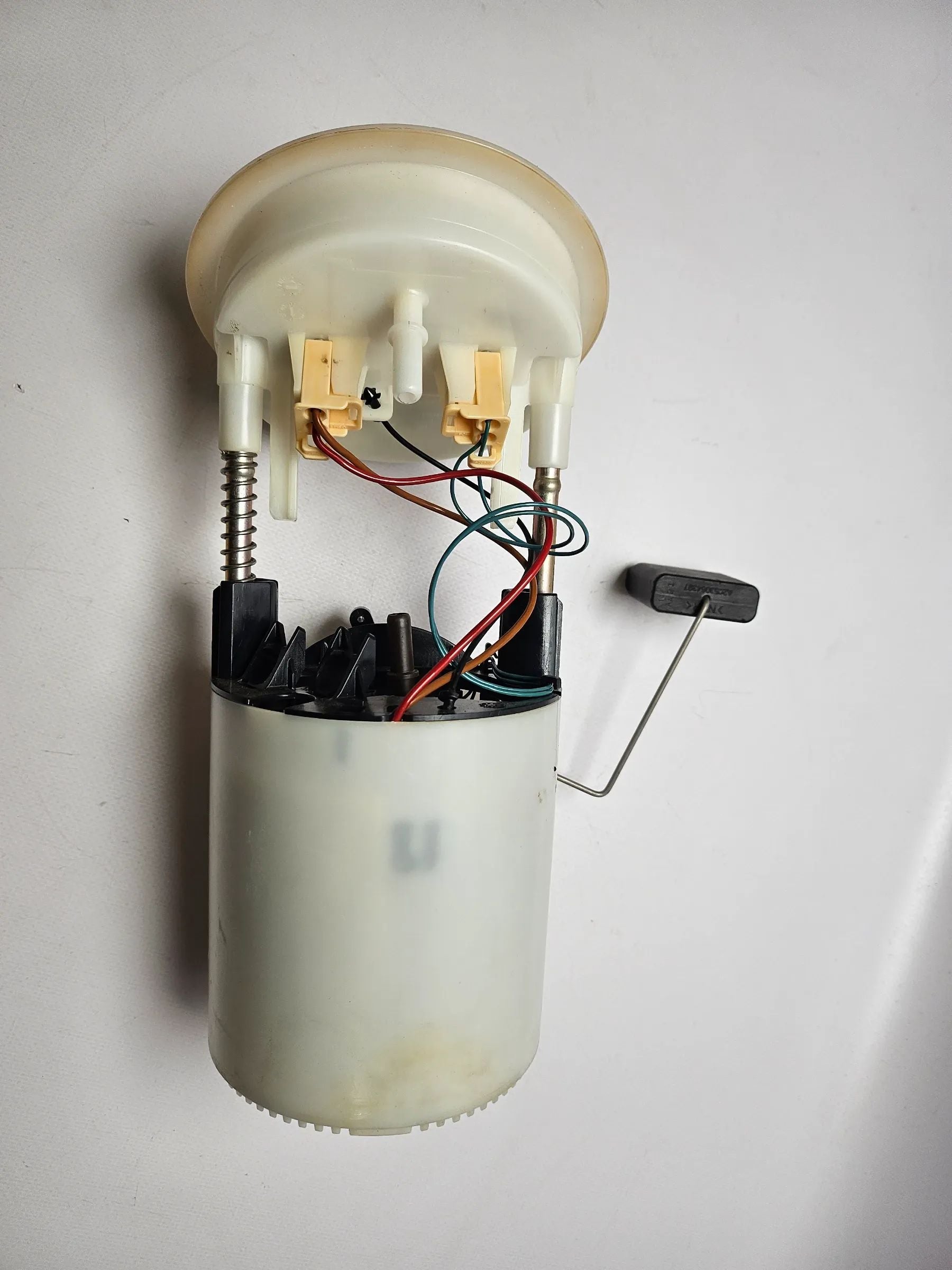 Orig. BMW 1 Serie 3 Serie E81 E87 E90 E91 Brandstofpomp Niveaugever N46 6763850