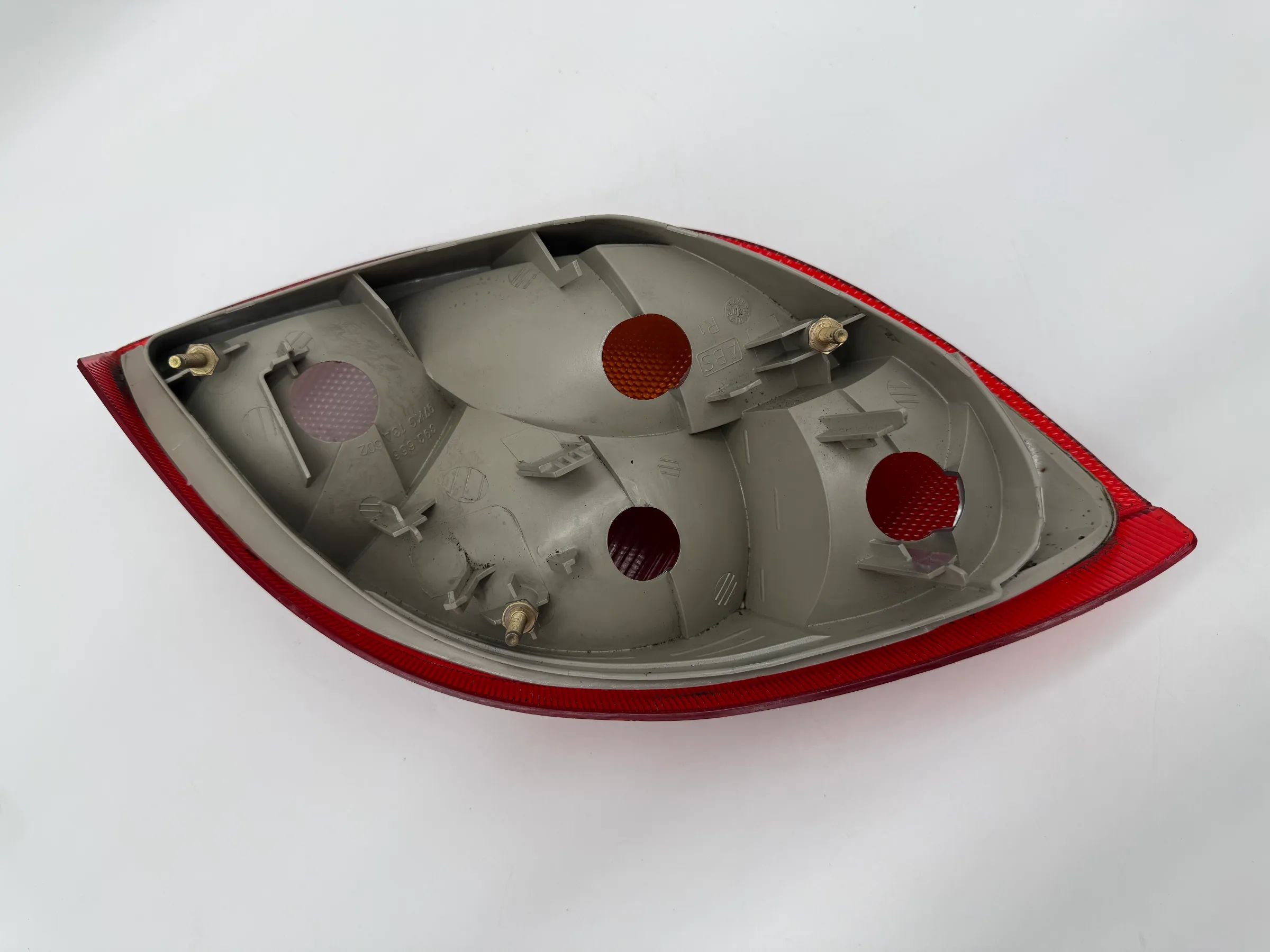 Ford KA RBT rear light tail light right R1 393666 / 97KG13A602 