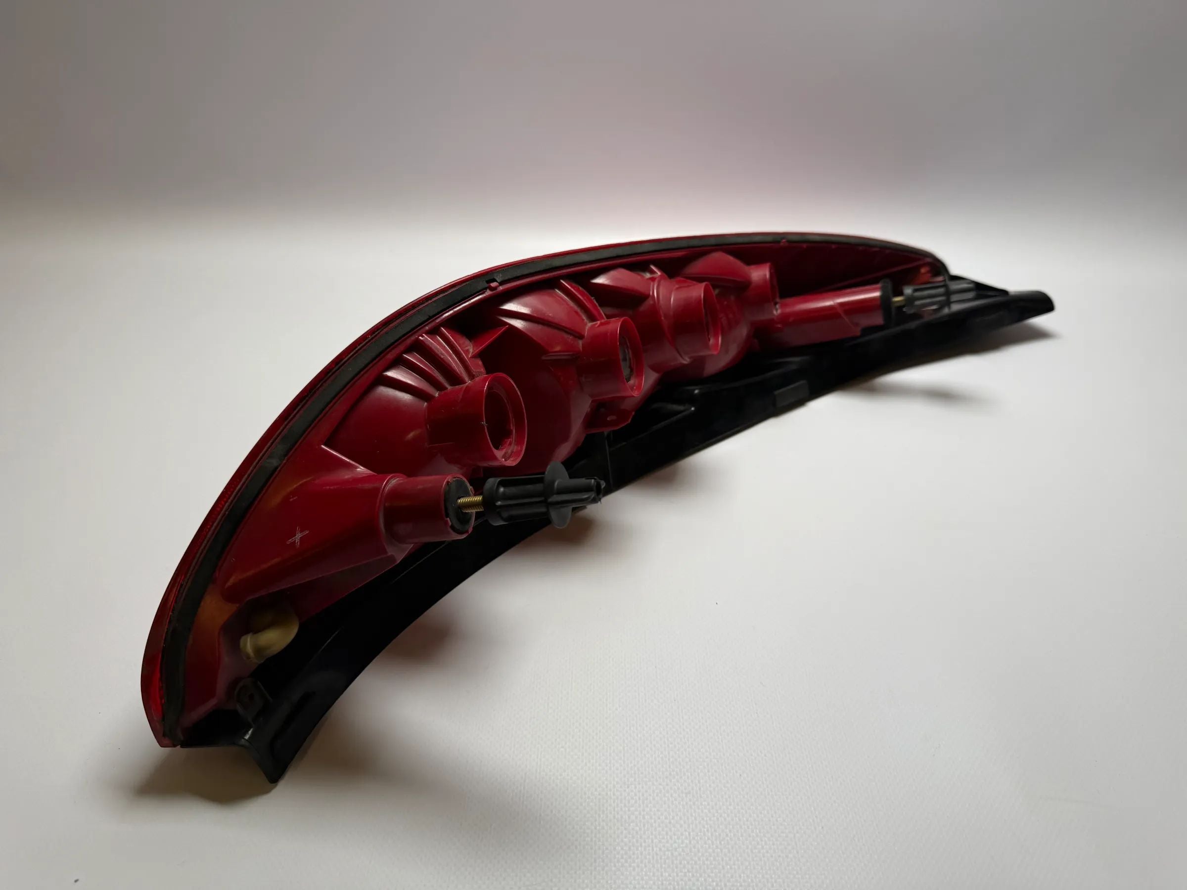 Original Ford Mondeo III (B5Y/BWY) rear light right 1S71-13404-C RH 