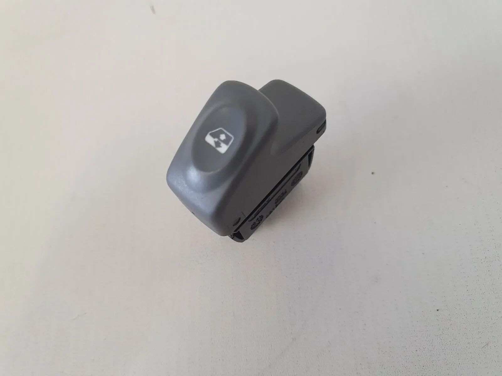 ⭐⭐ original Renault Twingo Schalter Fensterheber Fensterheberschalter 189836 ⭐⭐