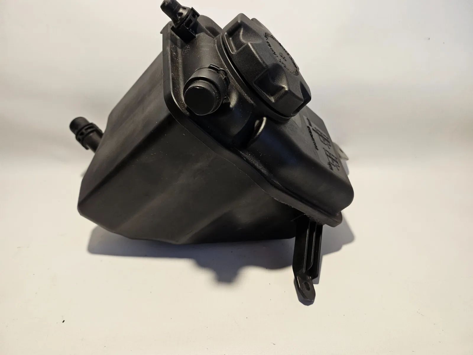 Réservoir d'équilibrage d'eau de refroidissement d'origine BMW E61 525i 192 ch Capteur 7521189