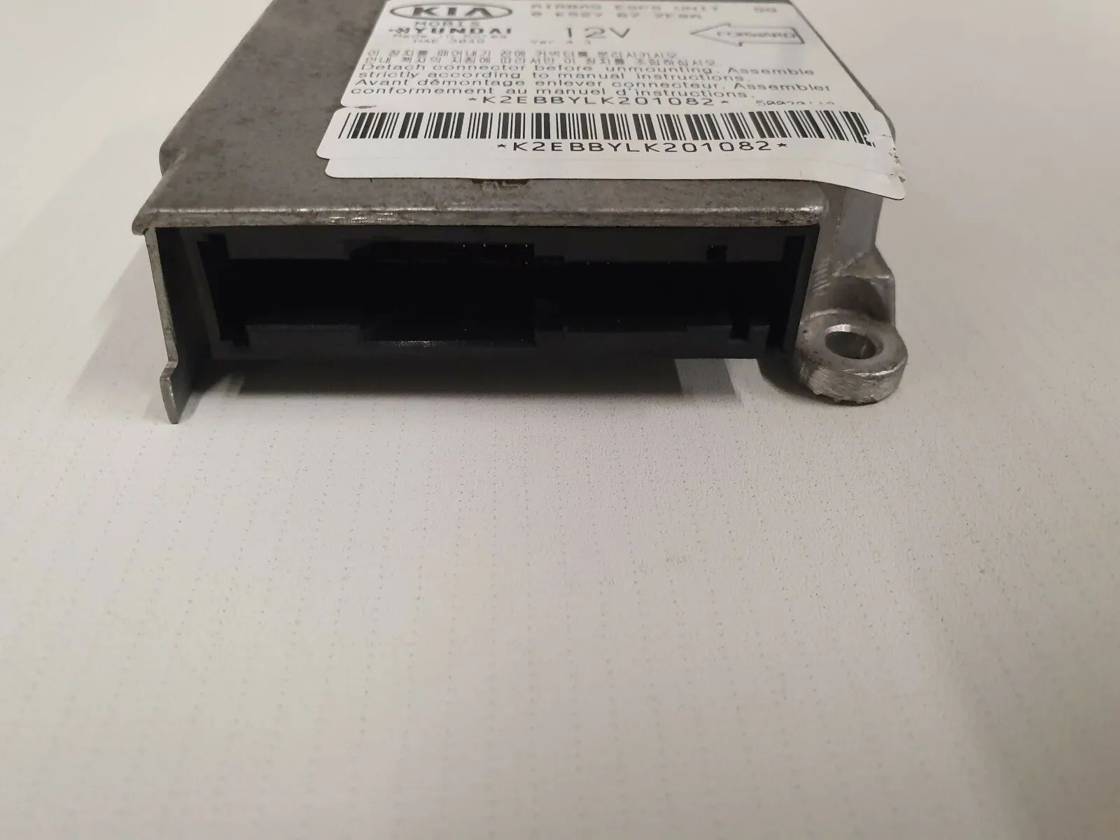 純正 Kia カーニバル 2 II 01-05 エアバッグコントロールユニット OK52Y677F0A