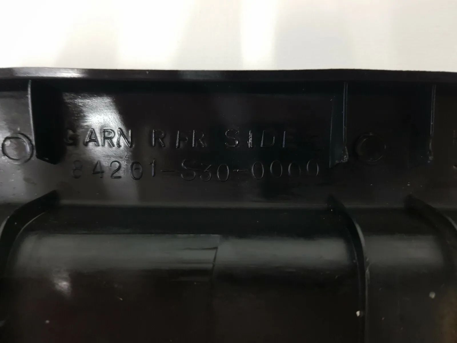 orig HONDA PRELUDE V 1997 Rivestimento sottoporta anteriore destro 84201-S30-0000