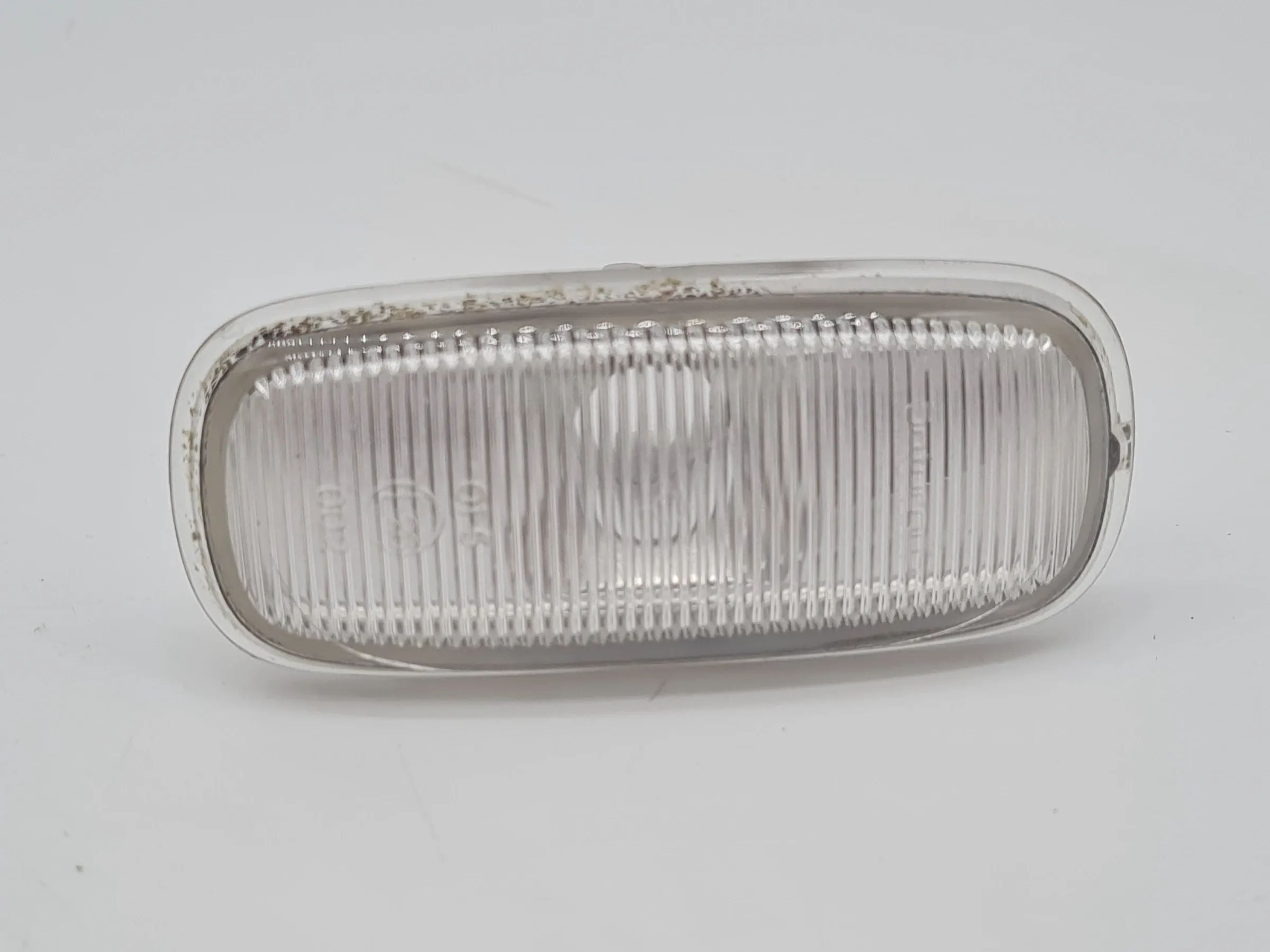 Original Audi A6 (4B2/4B4) Blinkleuchte Weiss Seite 4B0949127
