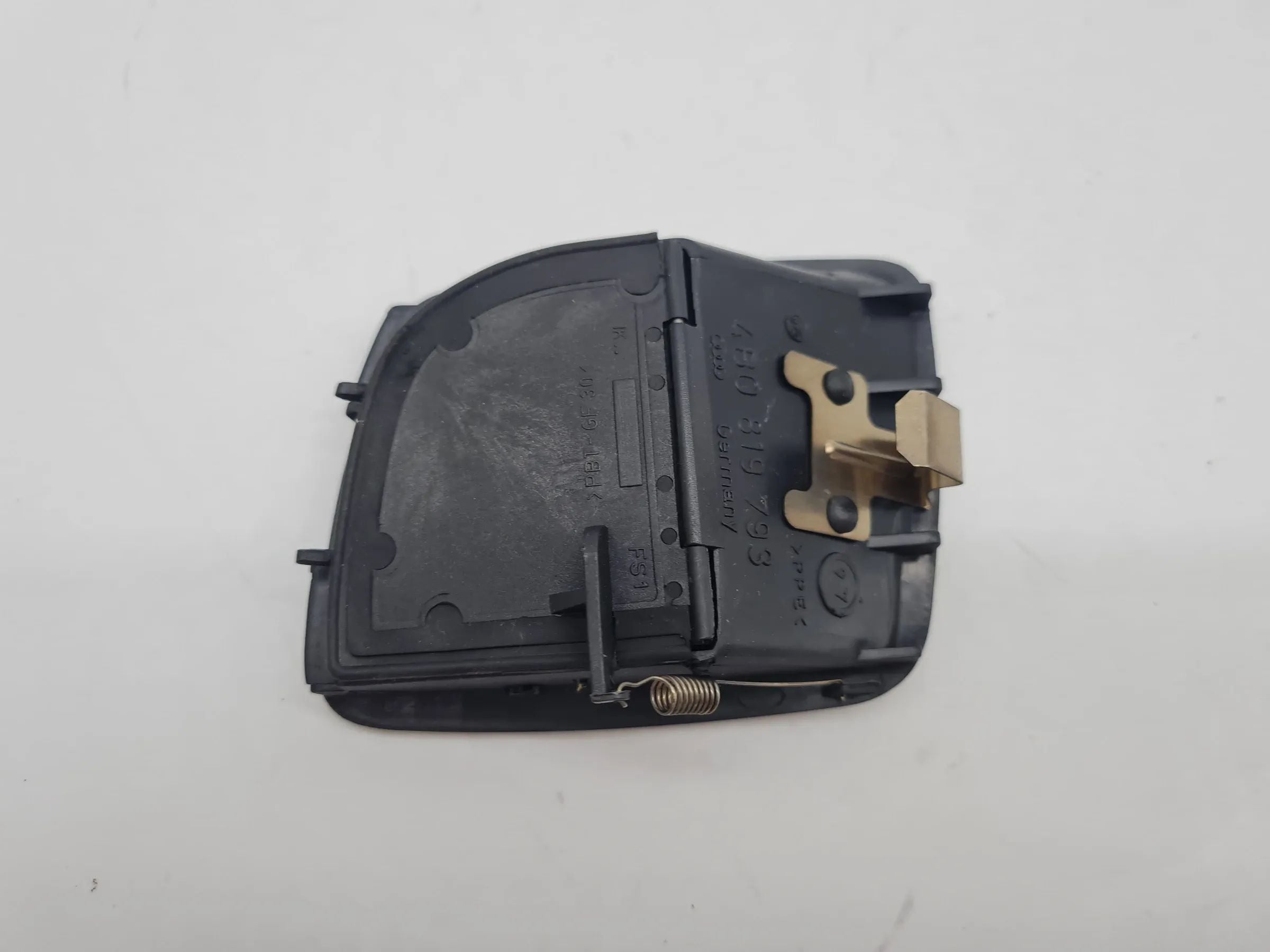 Original Audi A6 (4B2/4B4) Luftgitter Luftdüse Vorne Links 4B0819793